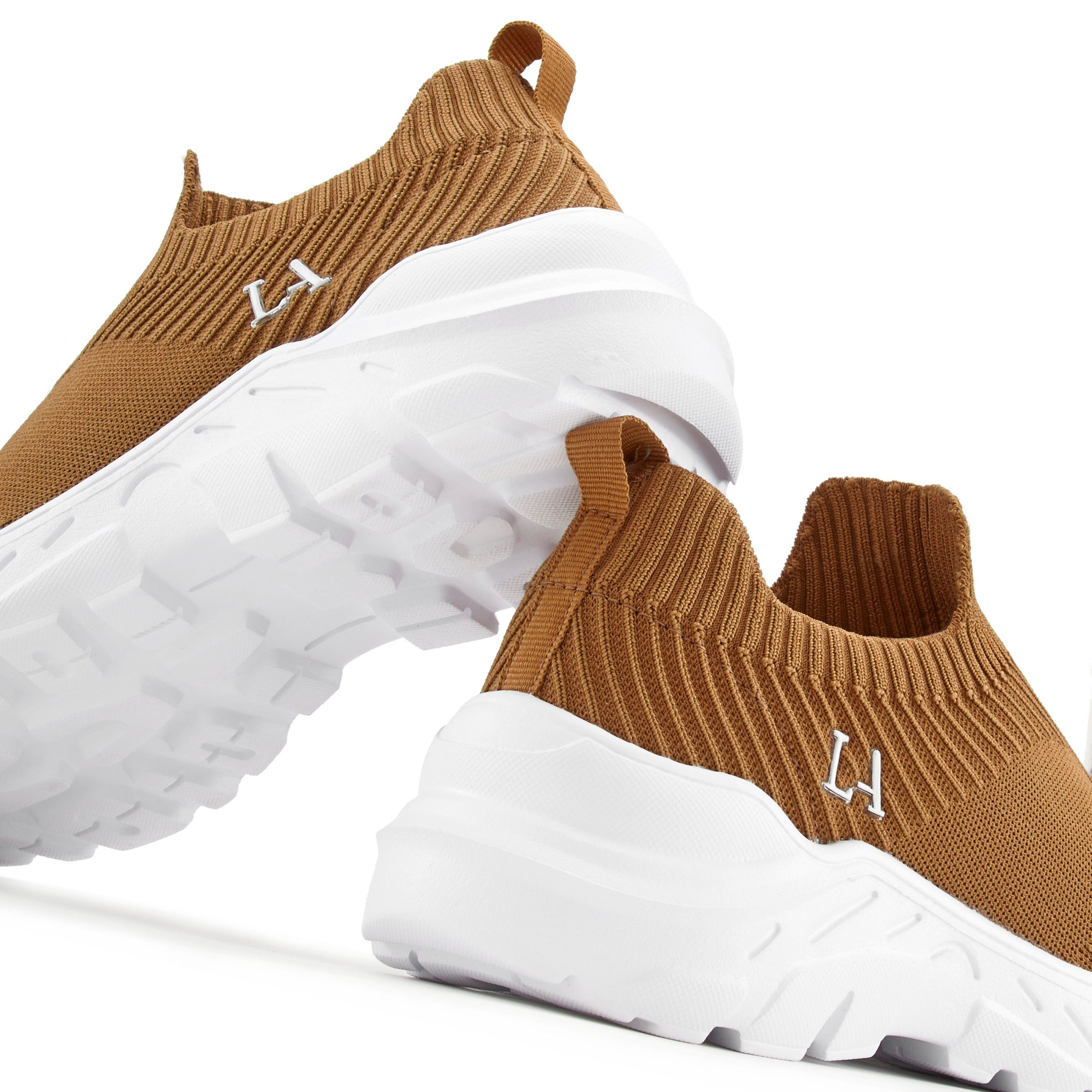 LASCANA Slip-On-Sneaker, Sneaker Halbschuh, Slipper, Freizeitschuh zum Reinschlüpfen VEGAN