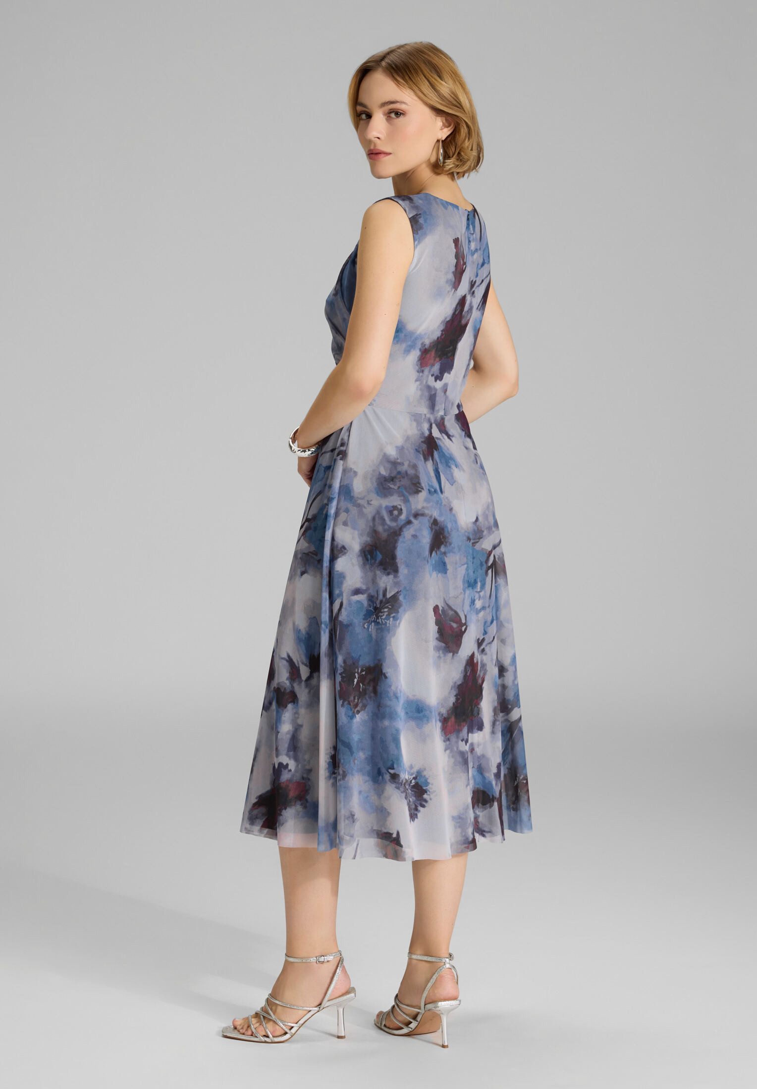 SWING Cocktailkleid - Midi Kleid aus weichem Mesh mit abstraktem Druck Tail günstig online kaufen