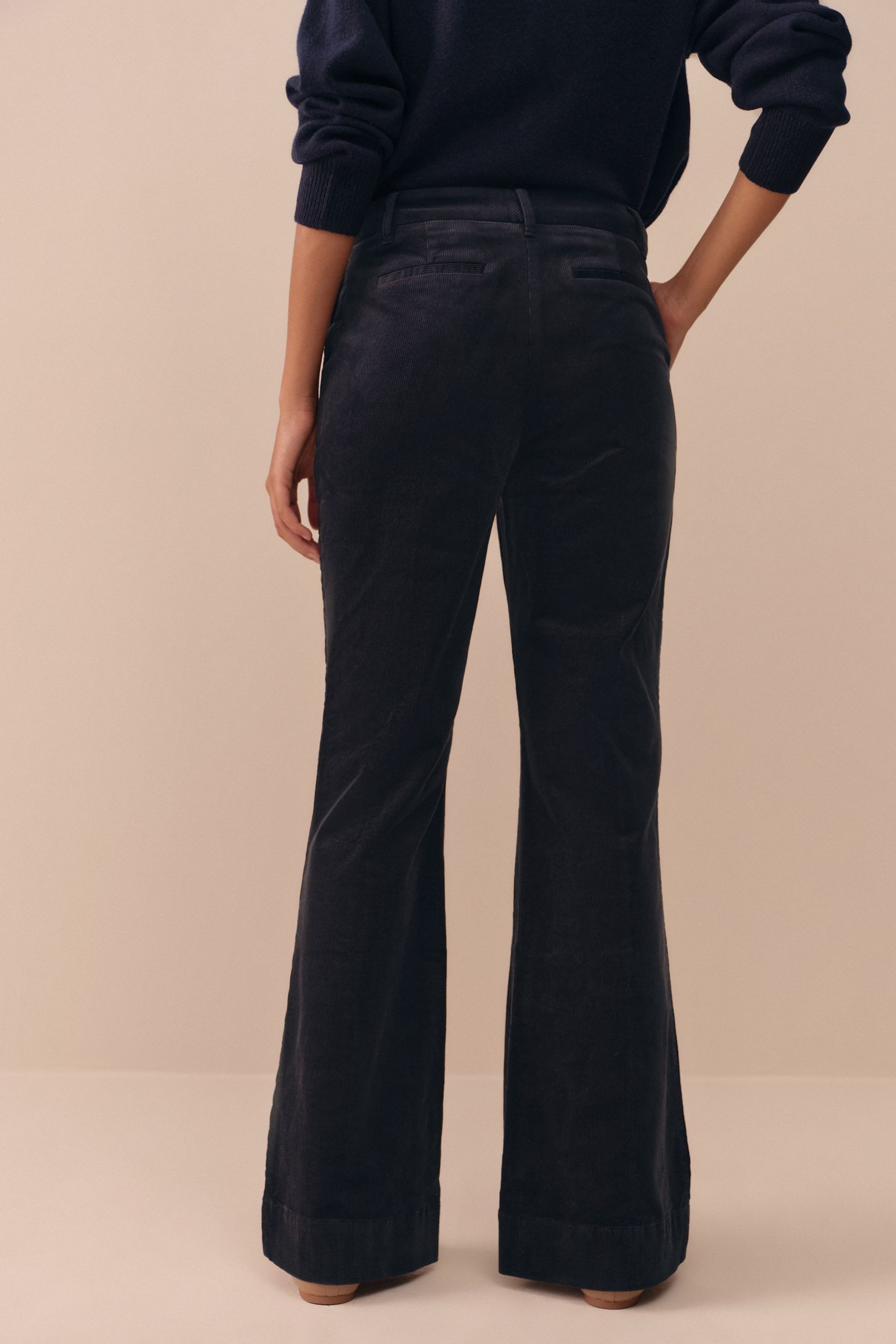 Next Bootcuthose N. Premium Bootcut-Cordhose, Kurzgröße günstig online kaufen