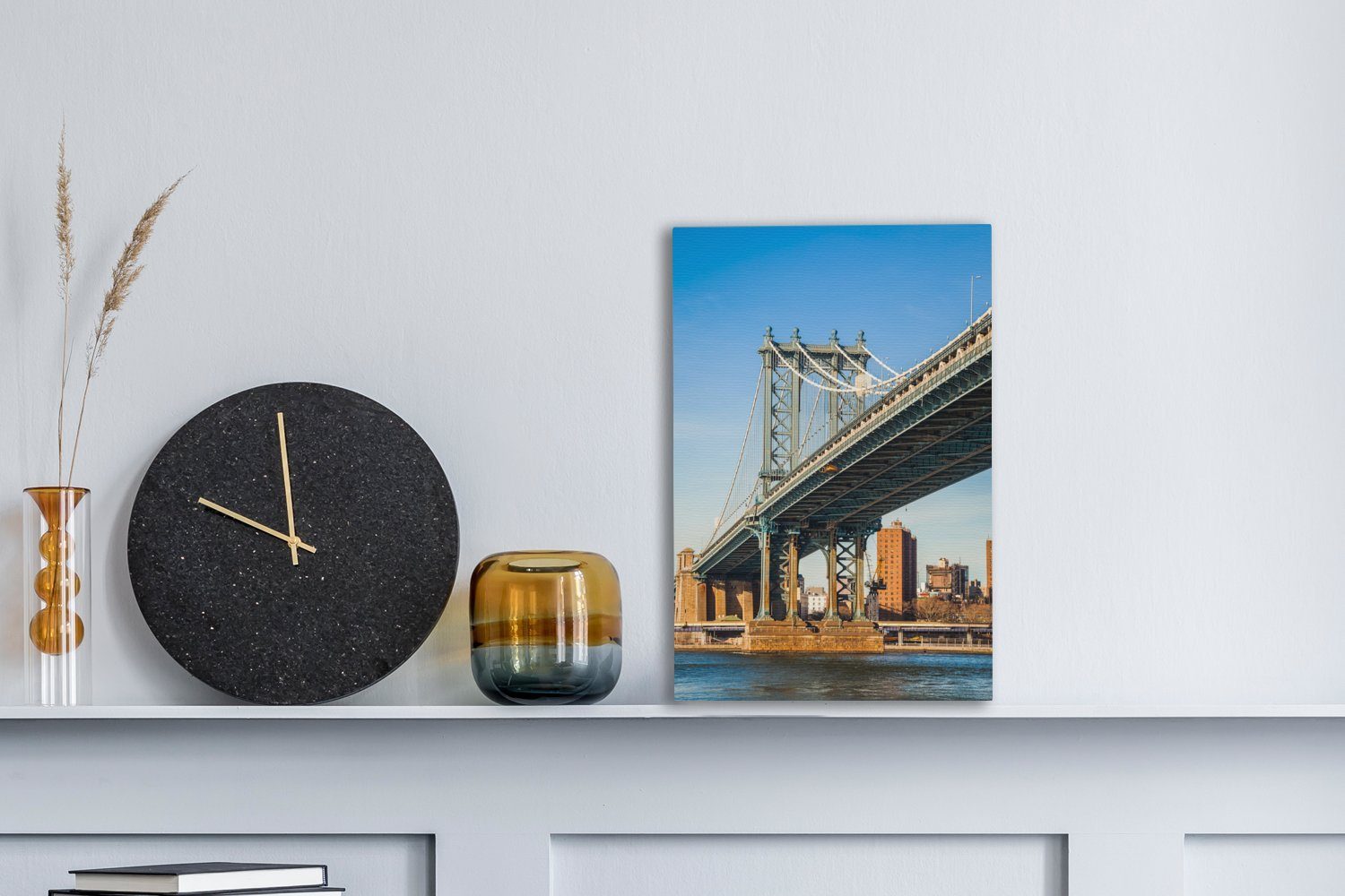 - bespannt Leinwandbild Manhattan Gemälde, (1 20x30 Brücke cm Wasser, OneMillionCanvasses® Leinwandbild inkl. fertig St), Zackenaufhänger, -