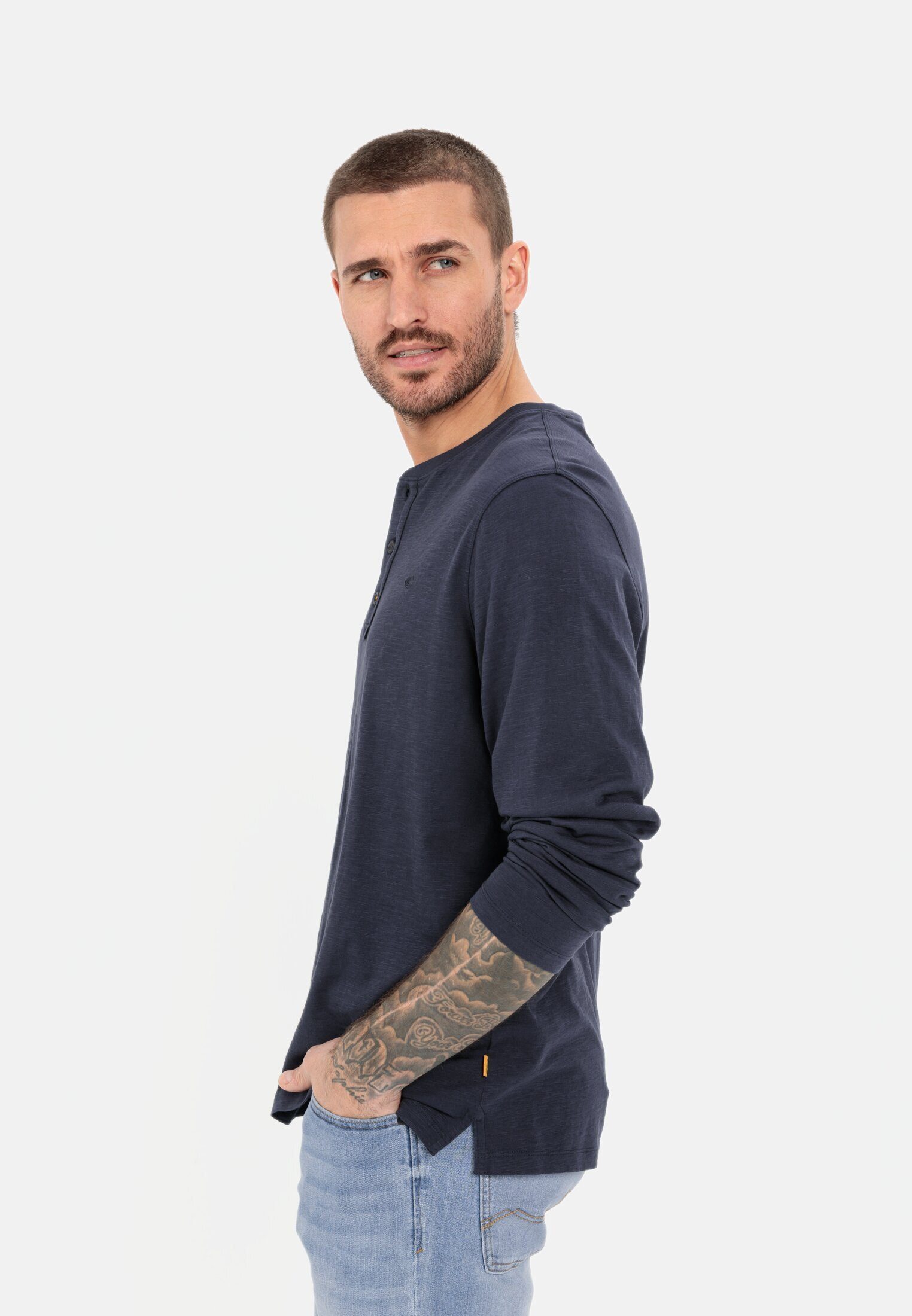 camel active Henleyshirt aus nachhaltigem Organic Cotton Langarm