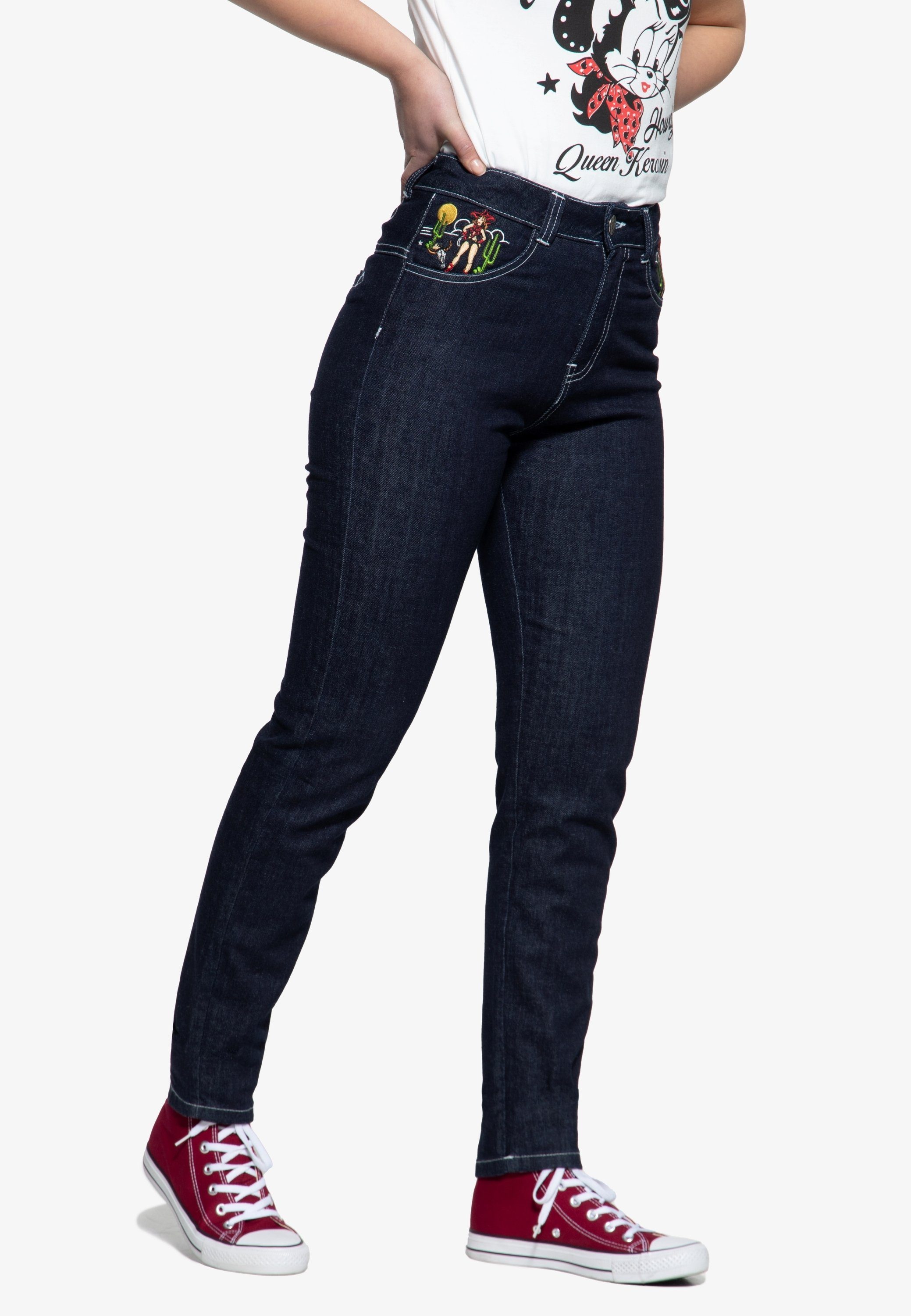 QueenKerosin Slim-fit-Jeans 50s Western Look mit Stickerei