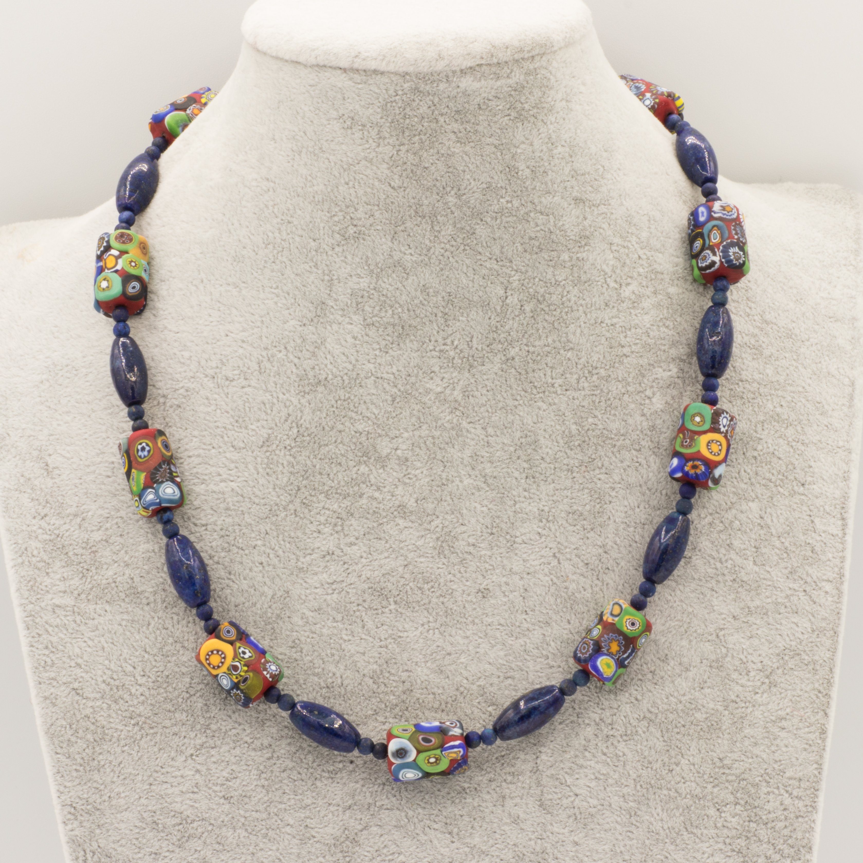 Damen Schmuck Bella Carina Perlenkette Kette mit Murano Glas Mosaik Perlen und Lapislazuli