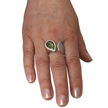 SKIELKA DESIGNSCHMUCK Silberring Peridot Ring "Drop" 16x12 mm (Sterling Silber 925) (1-tlg), hochwertige Goldschmiedearbeit aus Deutschland