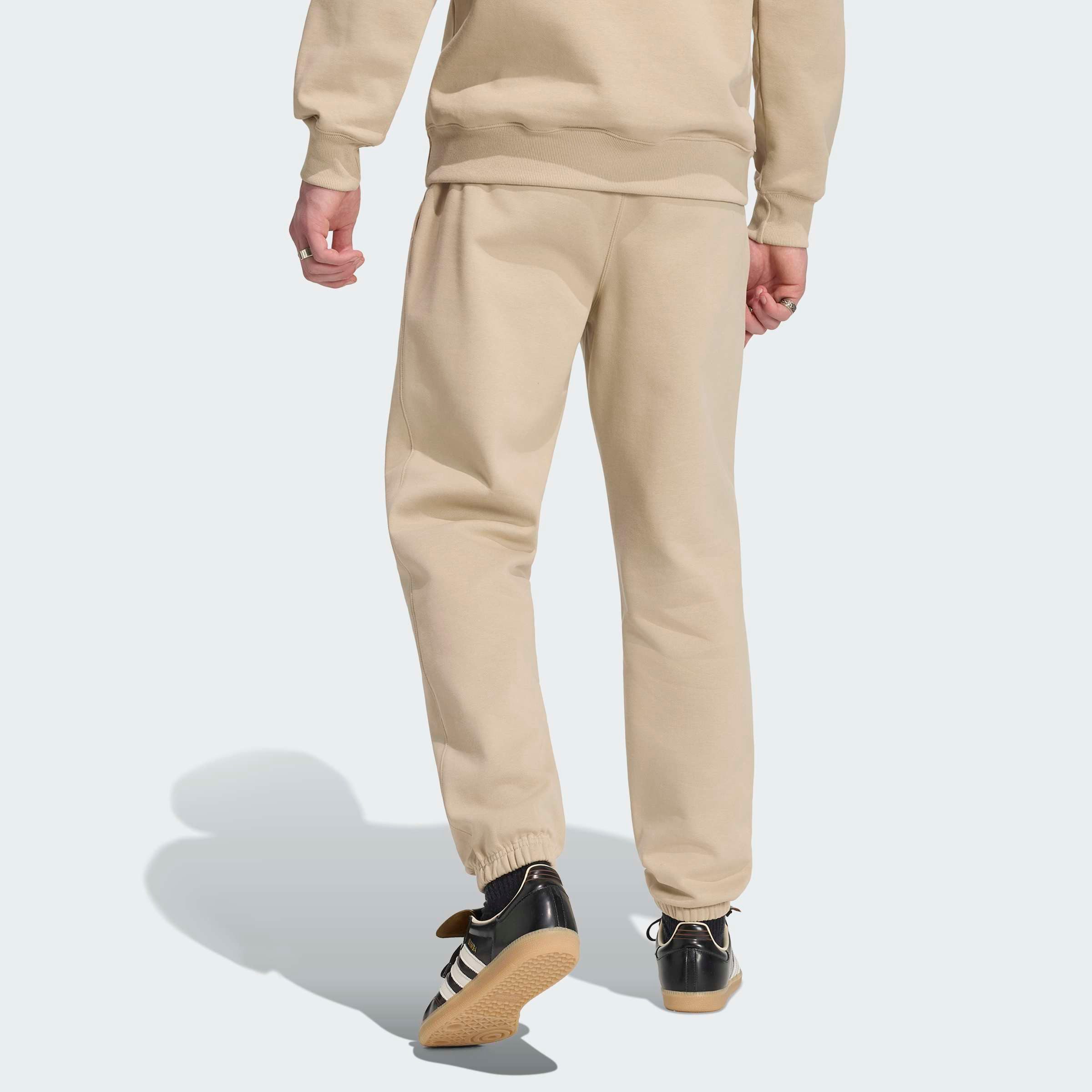 adidas Originals Sporthose TREFOIL ESSENTIALS, REGULÄR GESCHNITTEN, FLEECE