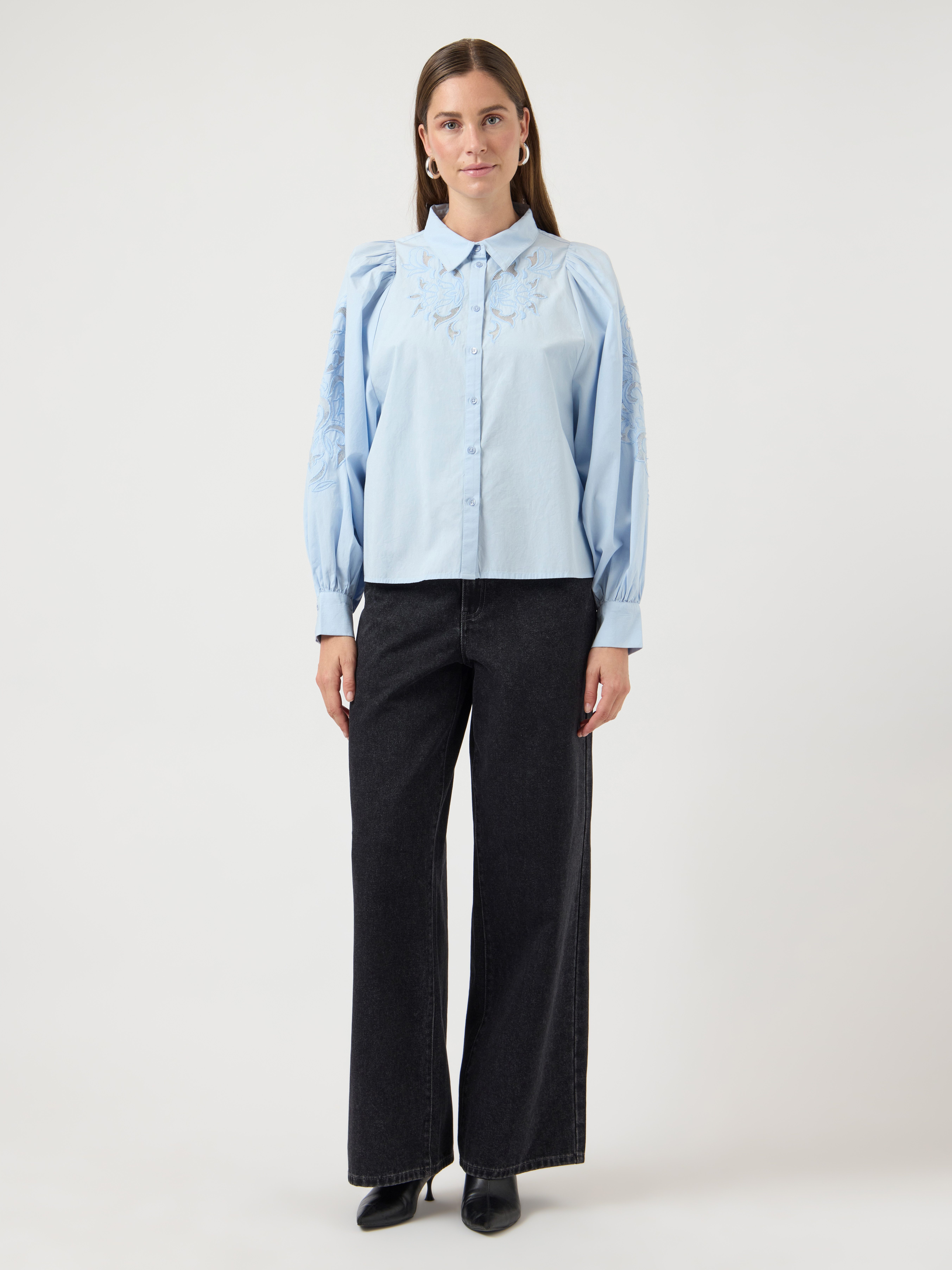 Y.A.S Spitzenbluse YASZIMIA LS SHIRT S. NOOS