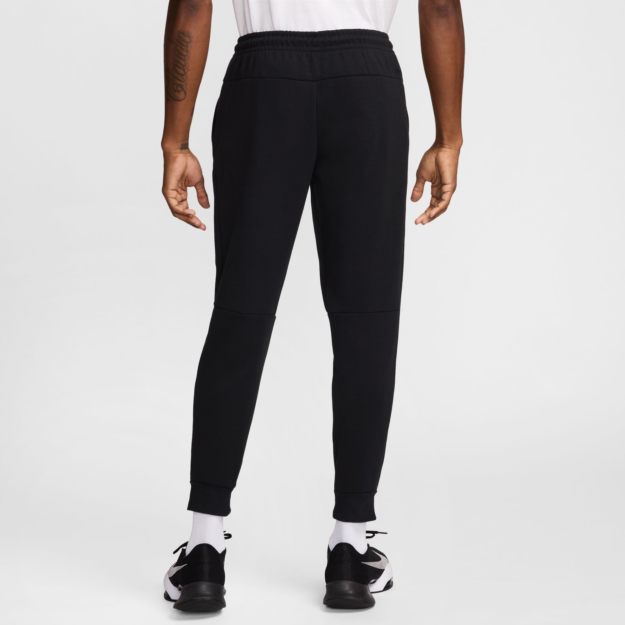 Nike Sporthose M NK DF UV PRIMARY JOGGER PANT sportliche Schnittform, für T günstig online kaufen