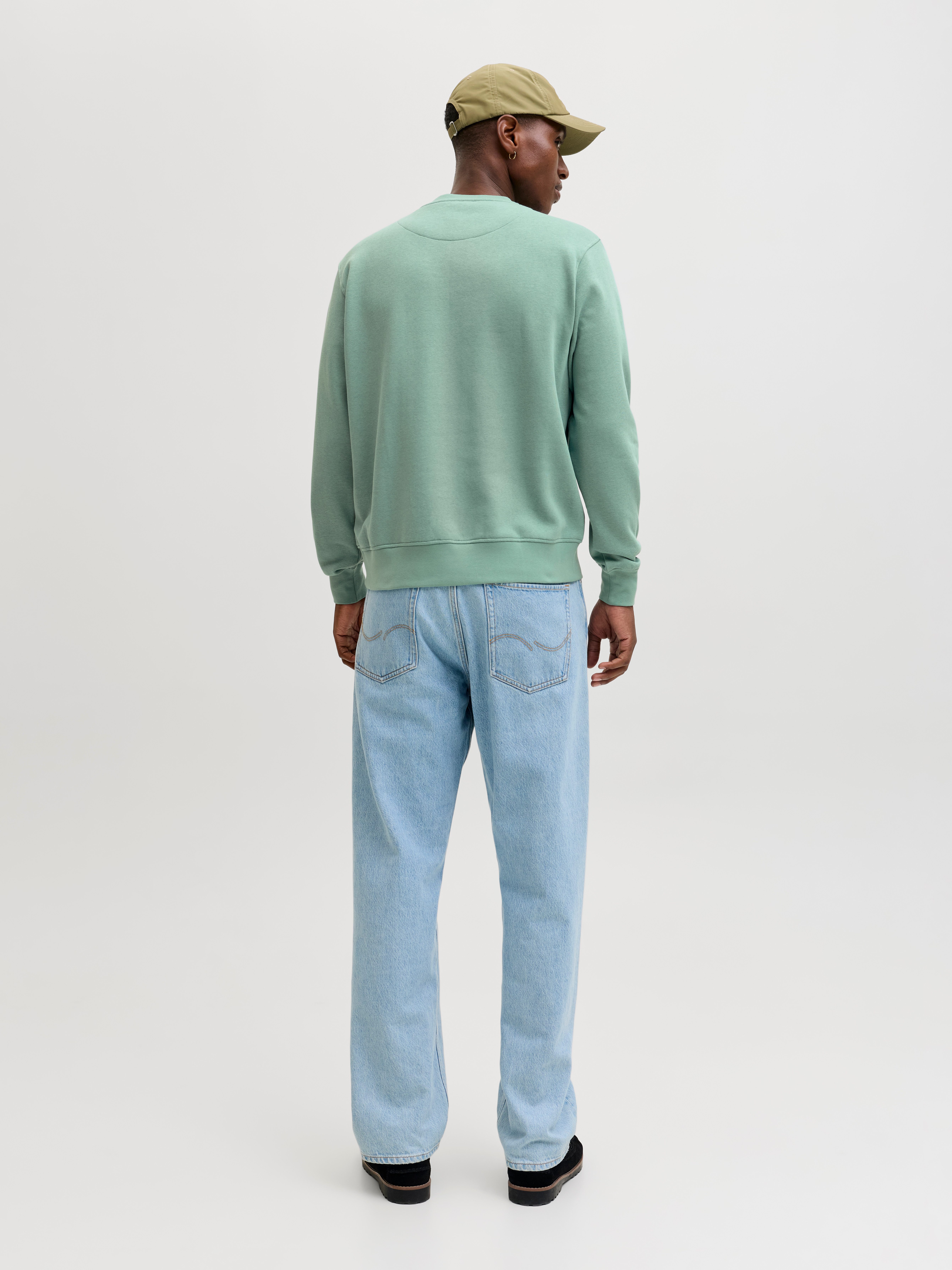 Jack & Jones Sweatshirt JJESOHO SWEAT CREW NECK NOOS Baumwollmischung, relaxed fit