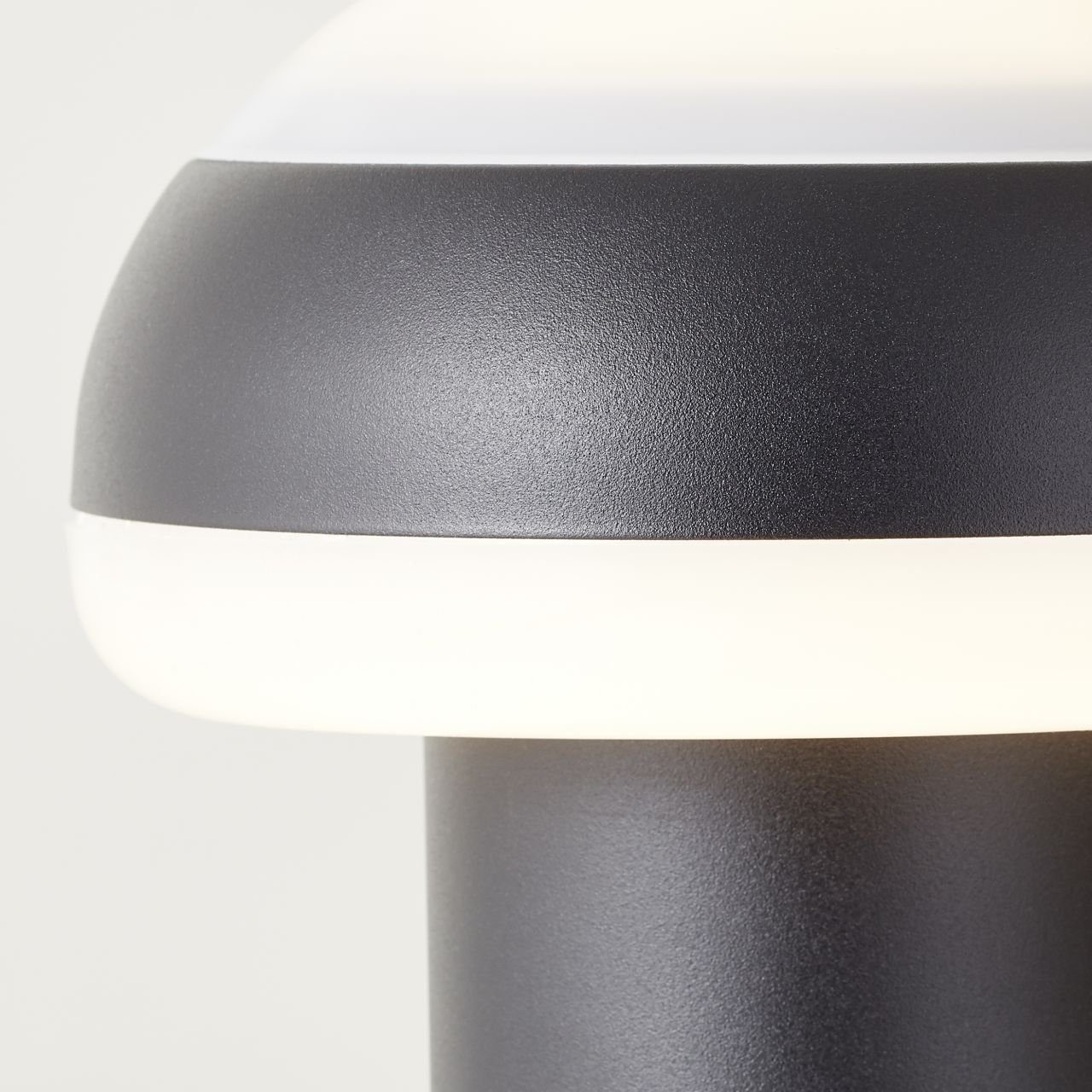 Außenstandleuchte sand Edelstahl/Kunststoff, 80cm Ilton, Brilliant Ilton 1 schwarz, Außen-Stehlampe LED