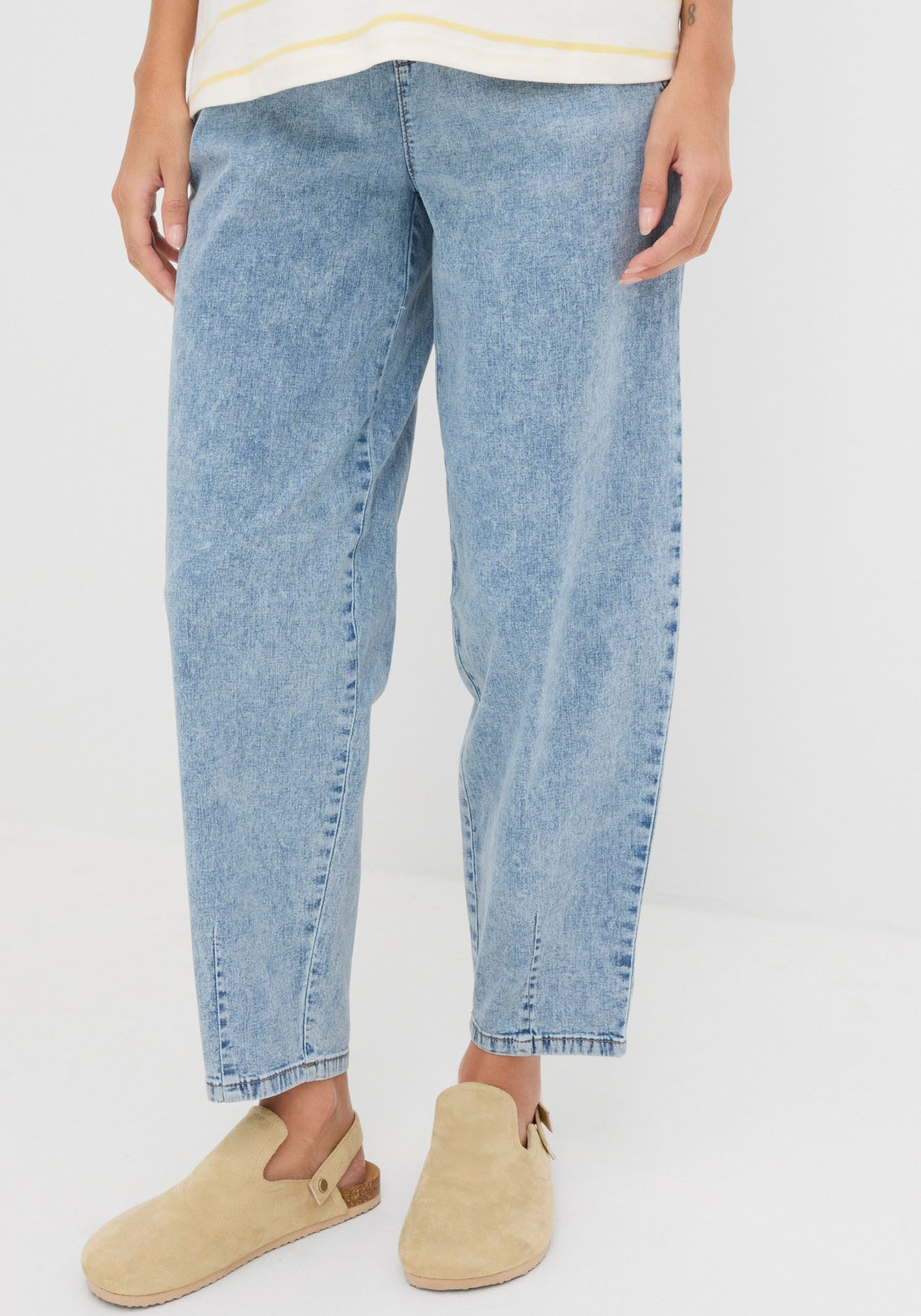bonprix Loose-fit-Jeans (1-tlg) Barrel-Form, mit Gummibund, mit Elasthan-Anteil