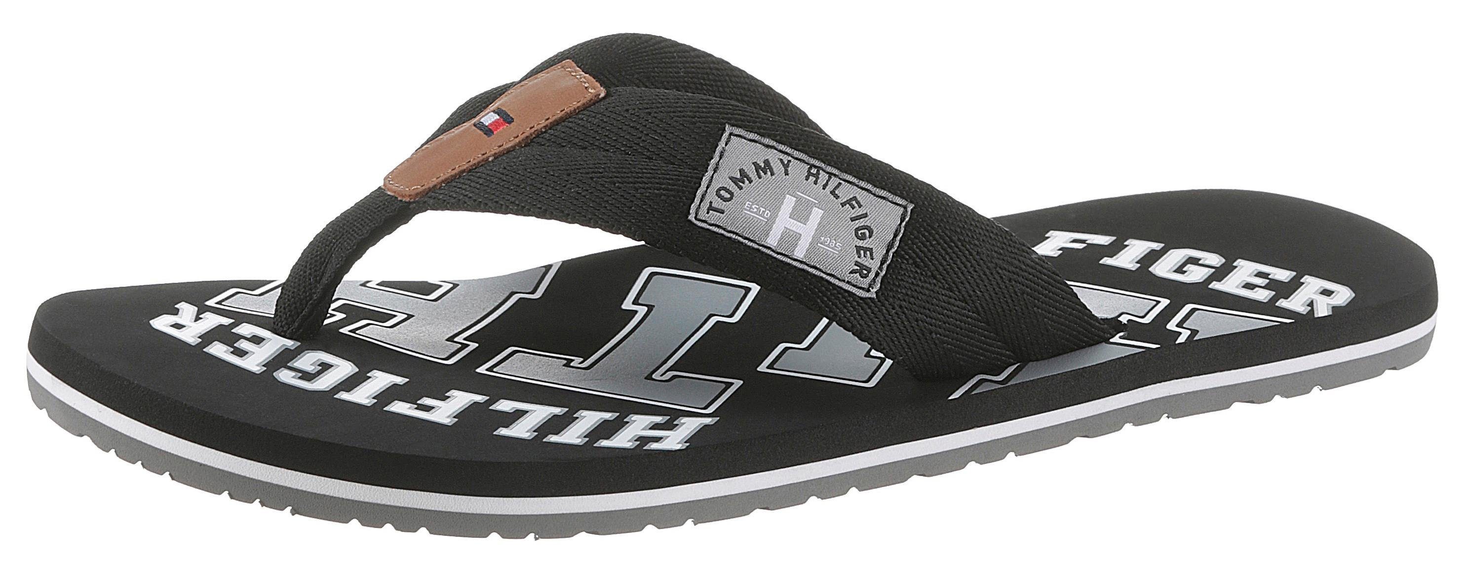 Tommy Hilfiger ESSENTIAL TH BEACH SANDAL Zehentrenner, Sommerschuh, Schlappen, Poolslides, Badeschuh, mit Logo Print