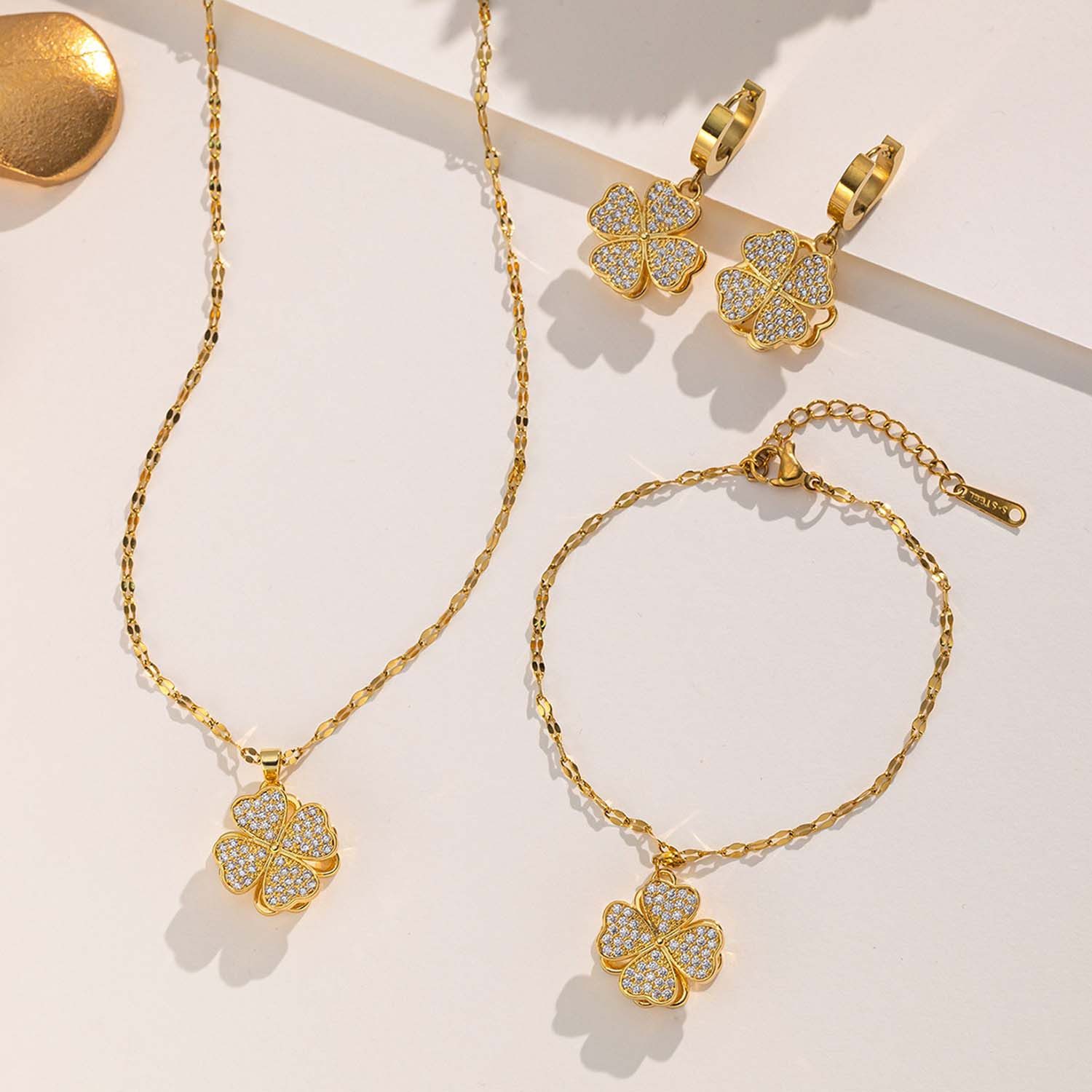 trends for living Schmuckset Schmuckset: Halskette, Armband und Ohrringe vierblättrigen Kleeblatts