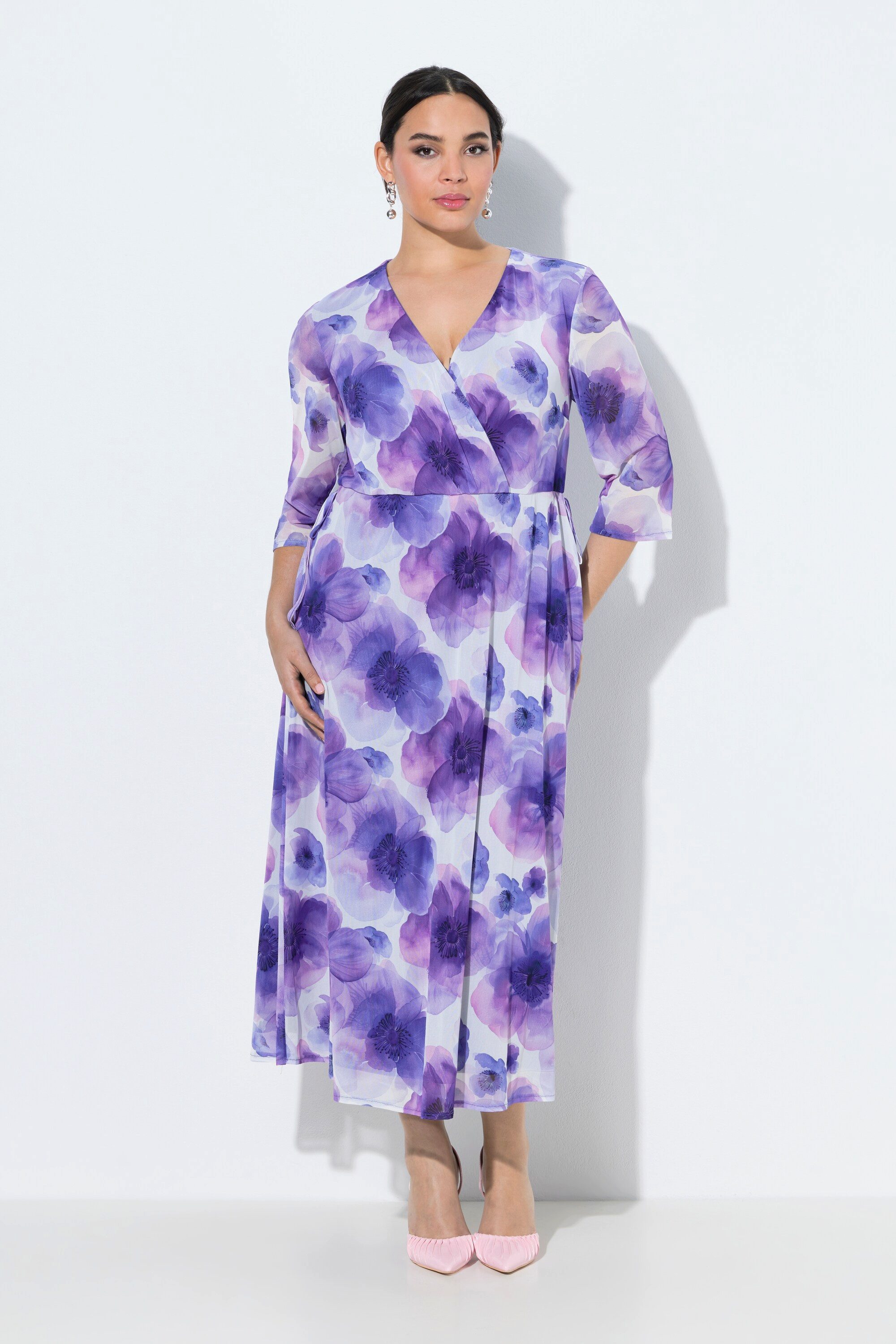 Ulla Popken Abendkleid Maxikleid Blüten dopellagig V-Ausschnitt Halbarm