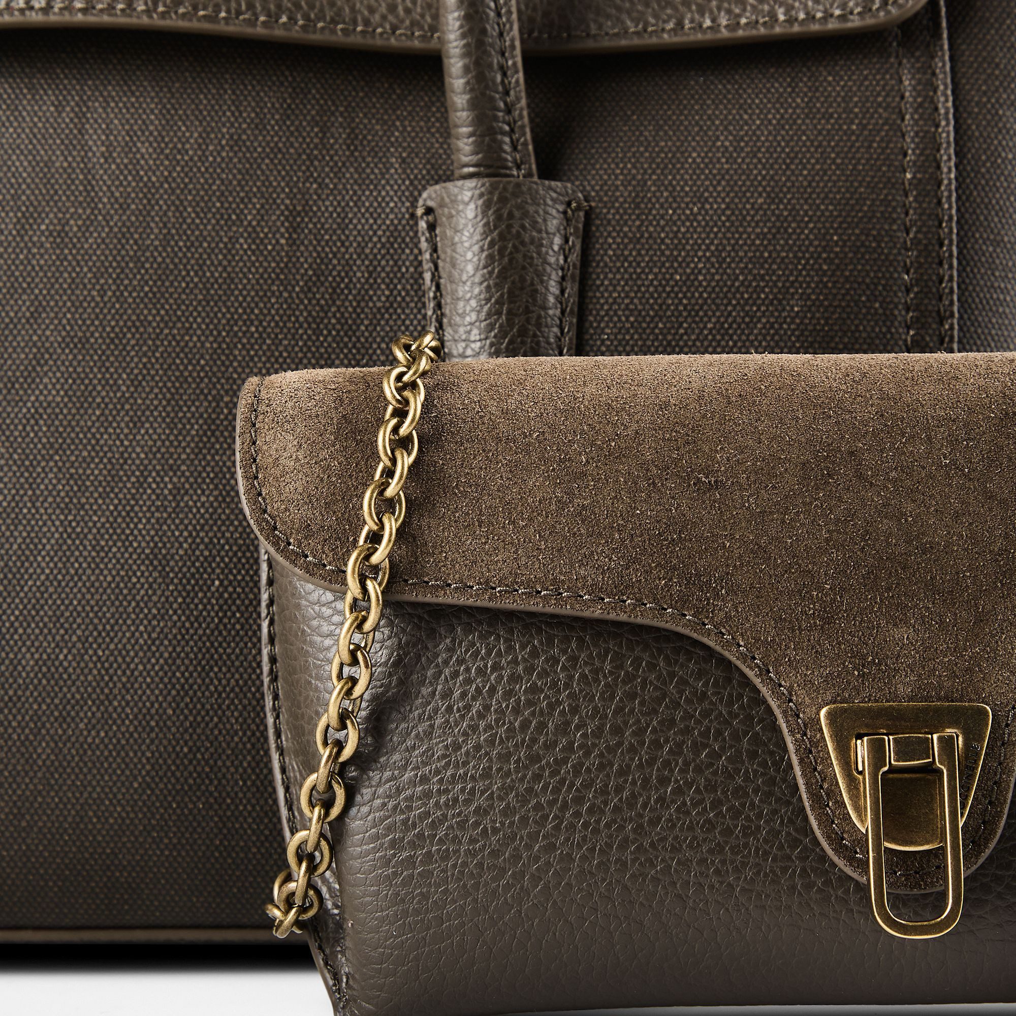 COCCINELLE Schultertasche Double Beat, Leder