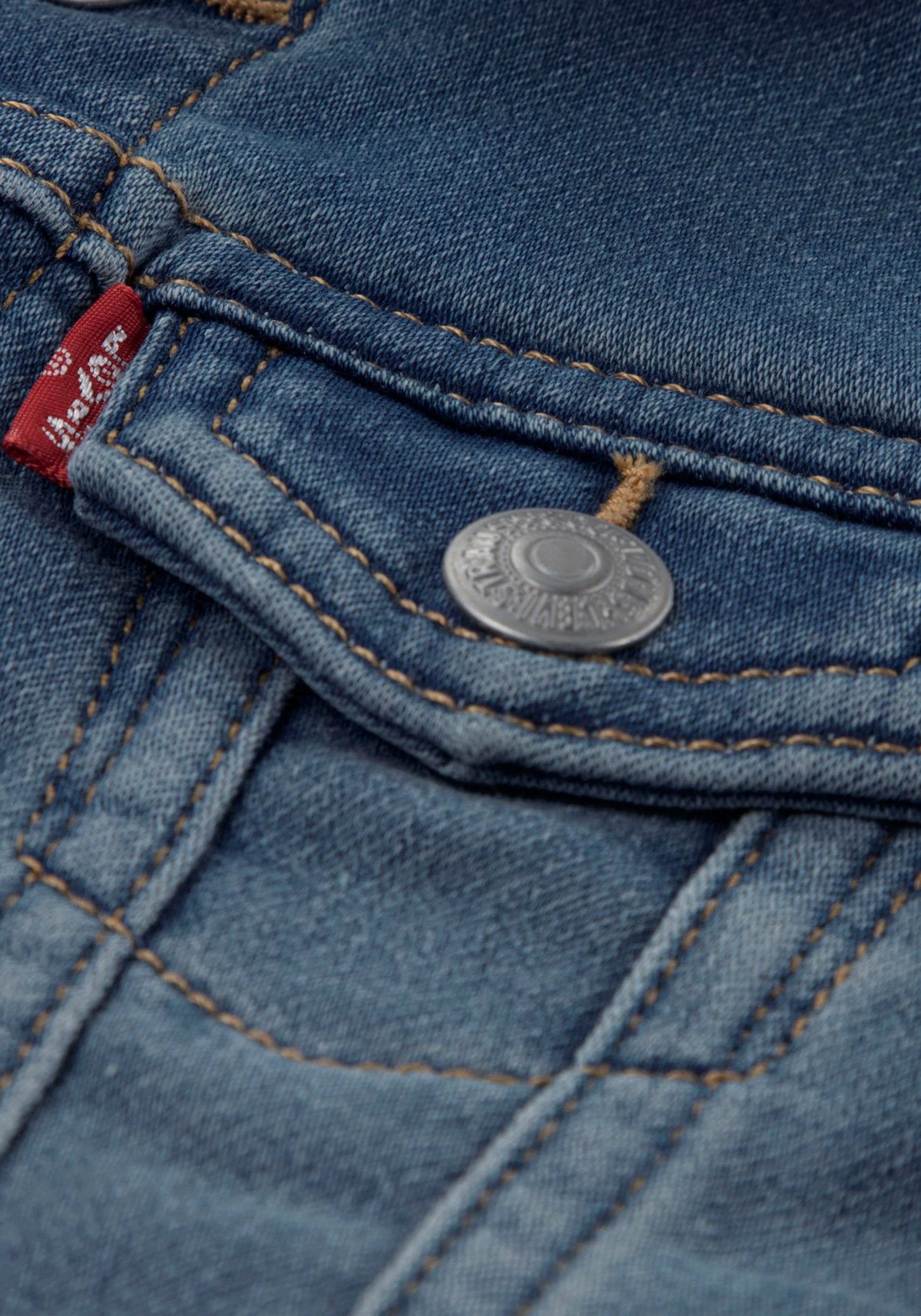 Levi's® Kids Body & Hose LVB TRUCKER, TEE,JOGGER (3-tlg) und Jeansjacke, for Boys – Bild 5 von 5