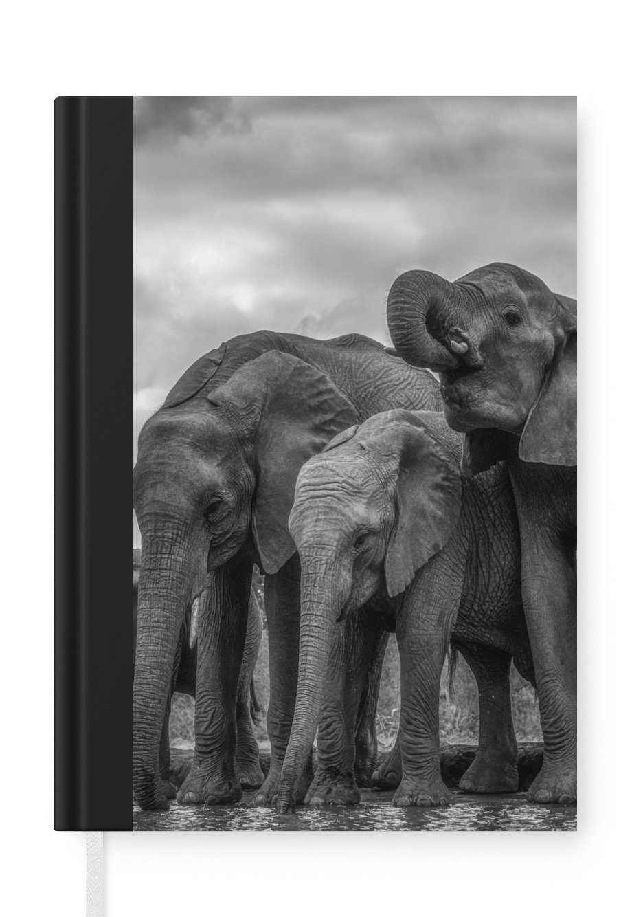 MuchoWow Notizbuch Elefant - Tiere - Wasser - Schwarz und weiß, Journal, Merkzettel, Tagebuch, Notizheft, A5, 98 Seiten, Haushaltsbuch