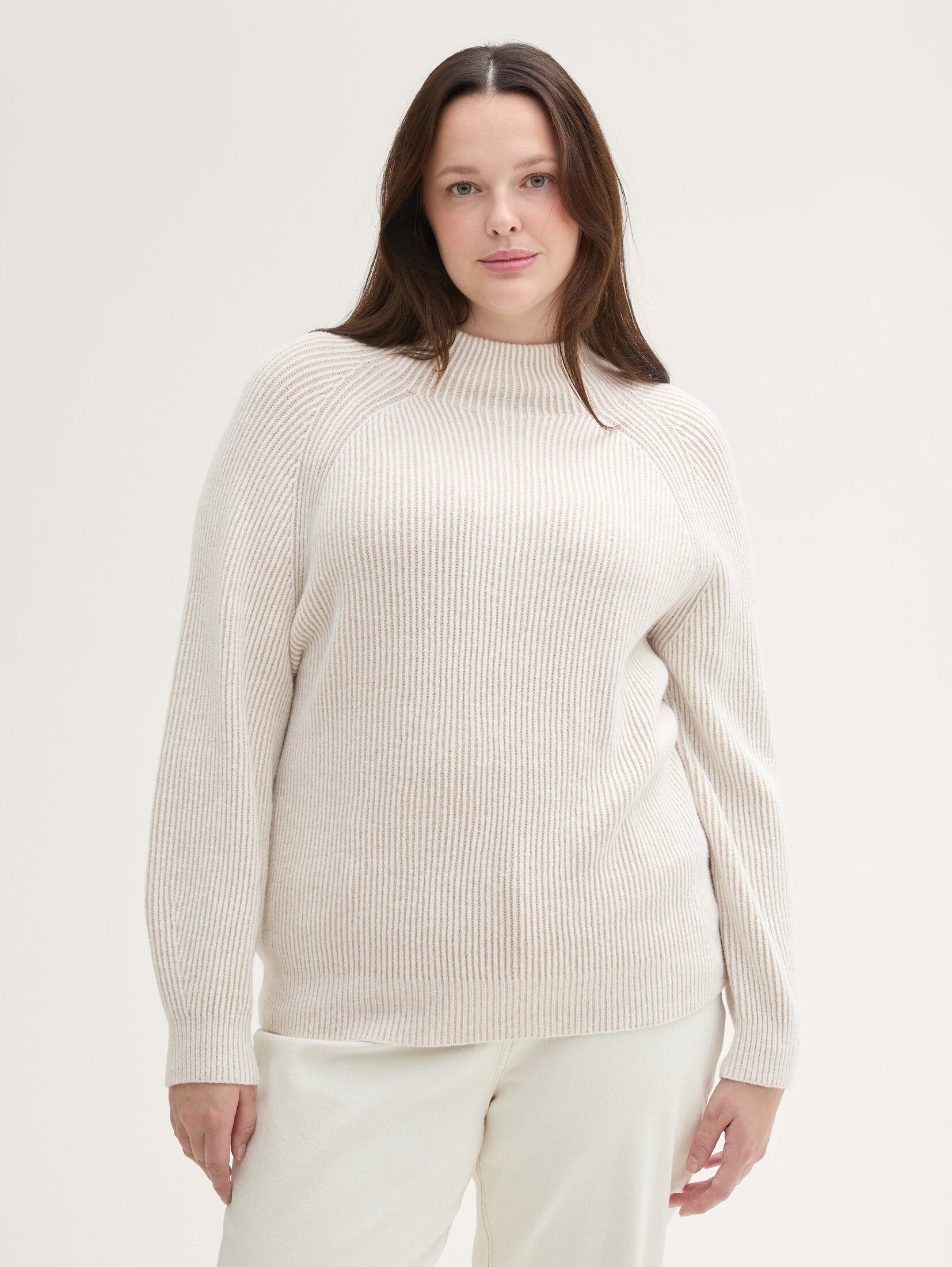 Strickpullover Plus Size - Strickpullover mit Stehkragen