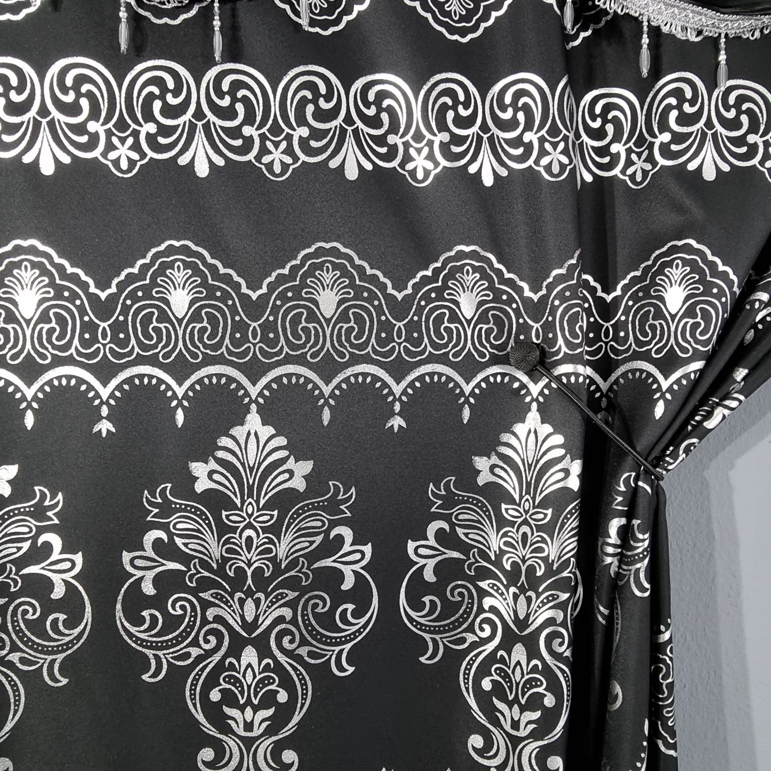 Gardinen by Justyna Verdunkelungsvorhang Barock Gardine Schwarz, Kräuselband, blickdicht, Polyester, Verdunkelung,Orientalisch Perde,Kräuselband,Verdunkelt,Barock stil