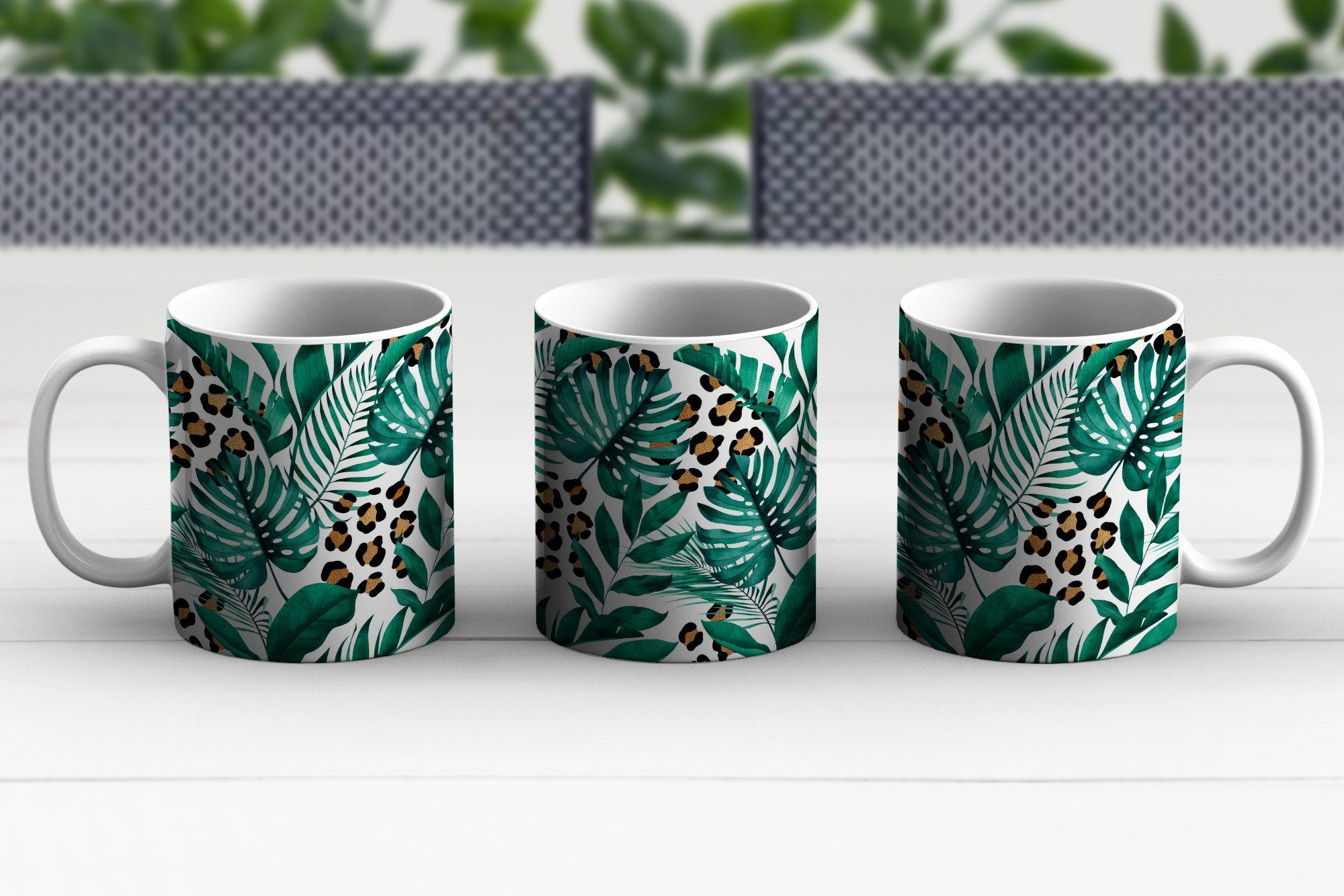 Tasse Kaffeetassen, MuchoWow Grün, Geschenk Palmenblatt Pantherdruck Teetasse, - Teetasse, Becher, Keramik, -