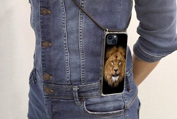 MuchoWow Handyhülle Löwe - Porträt - Schwarz - Tiere, Handyhülle Telefonhülle Apple iPhone 13