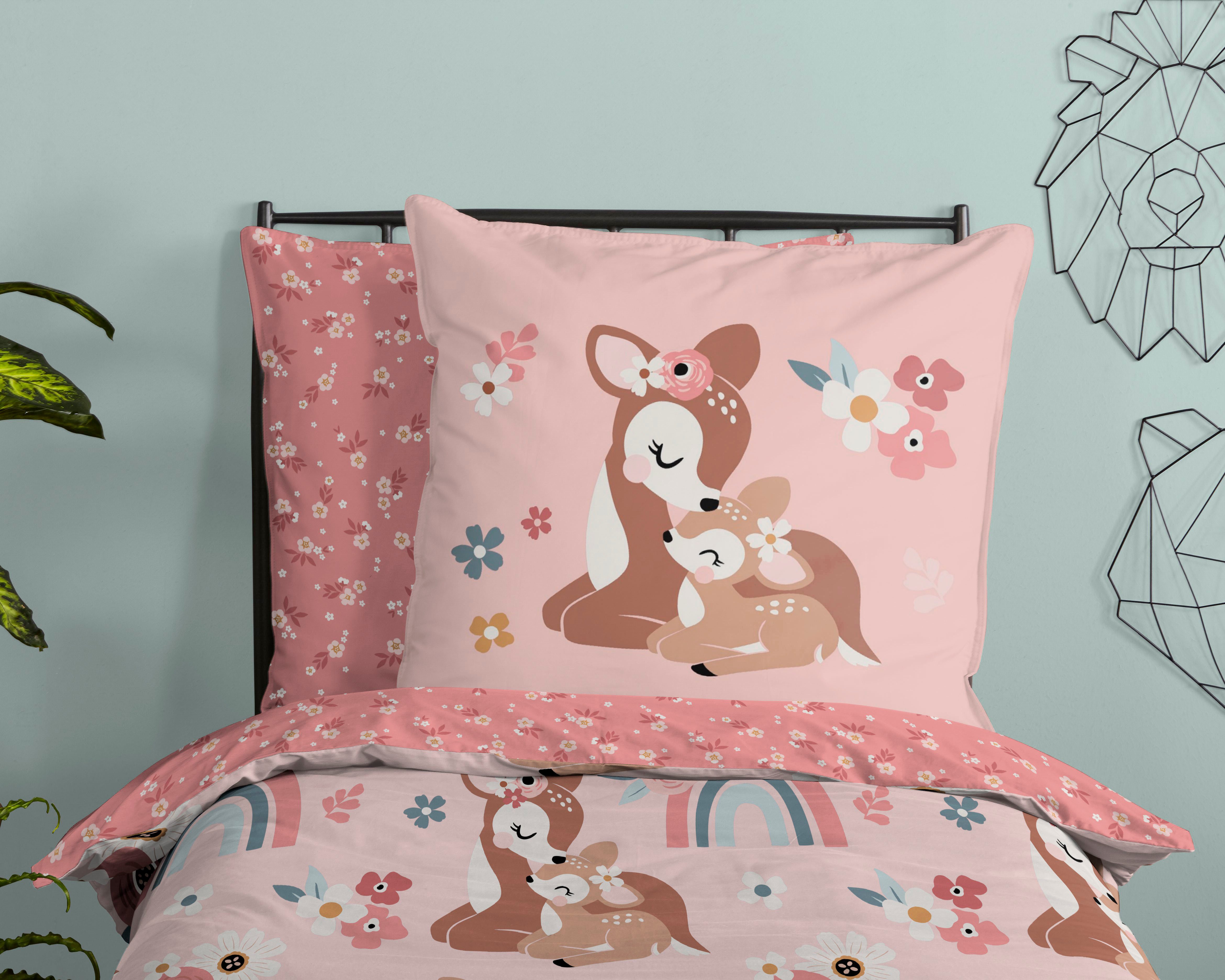 good morning Kinderbettwäsche Bibi blossom, Renforcé, 2 teilig, Baumwolle, 135x200, Reißverschluss, Wende, Kind, Mädchen, Bambi, Rosa – Bild 3 von 5