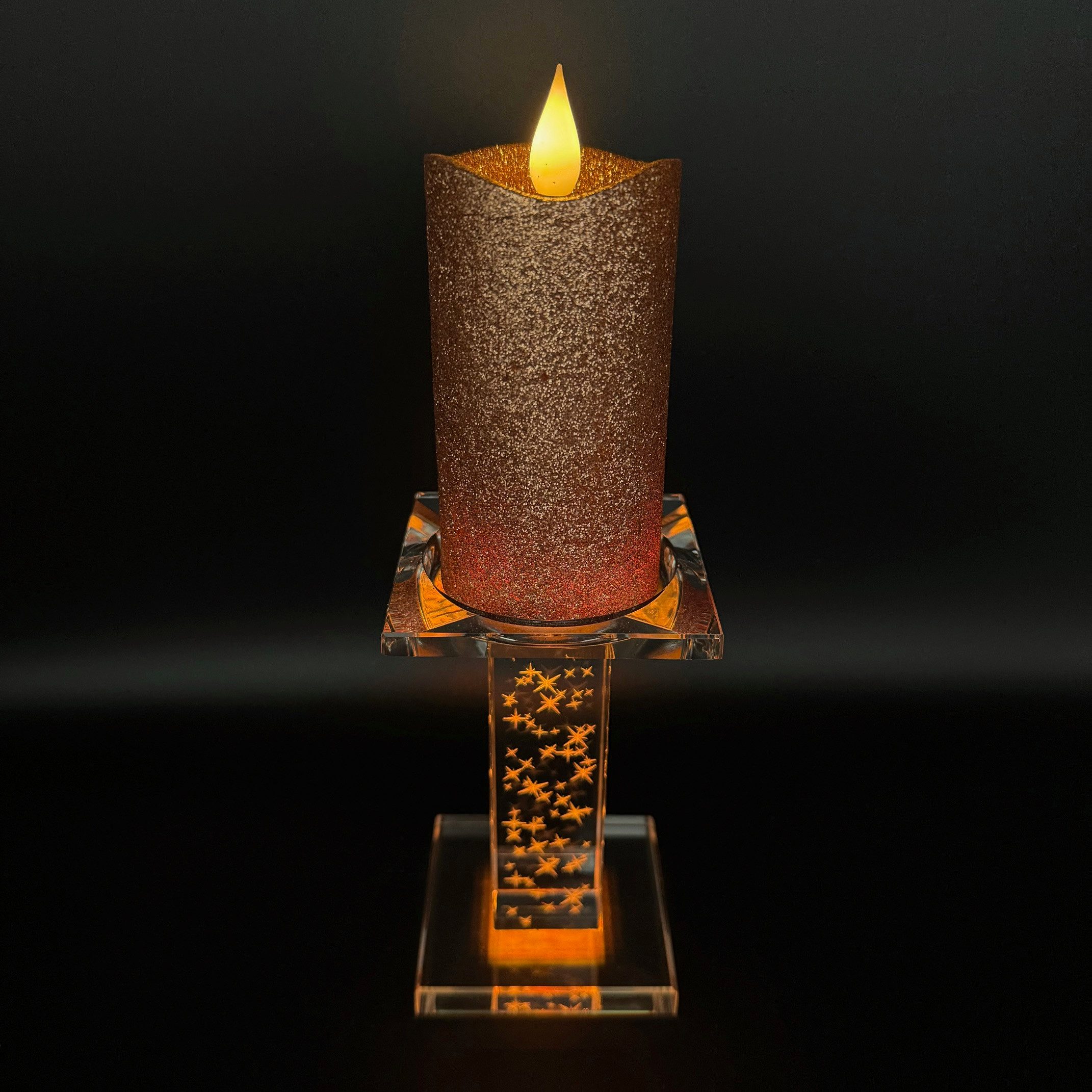 Online-Fuchs LED-Kerze mit Kerzenhalter aus Glas und magischer Beleuchtung (Warmweiß oder Farbwechsel möglich), Inklusive Fernbedienung und Timerfunktion