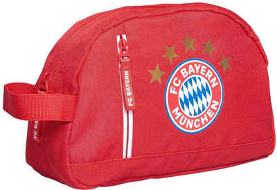 FC Bayern Kulturbeutel »FC Bayern München 5 Sterne Logo rot«, Aus recyceltem PET Material
