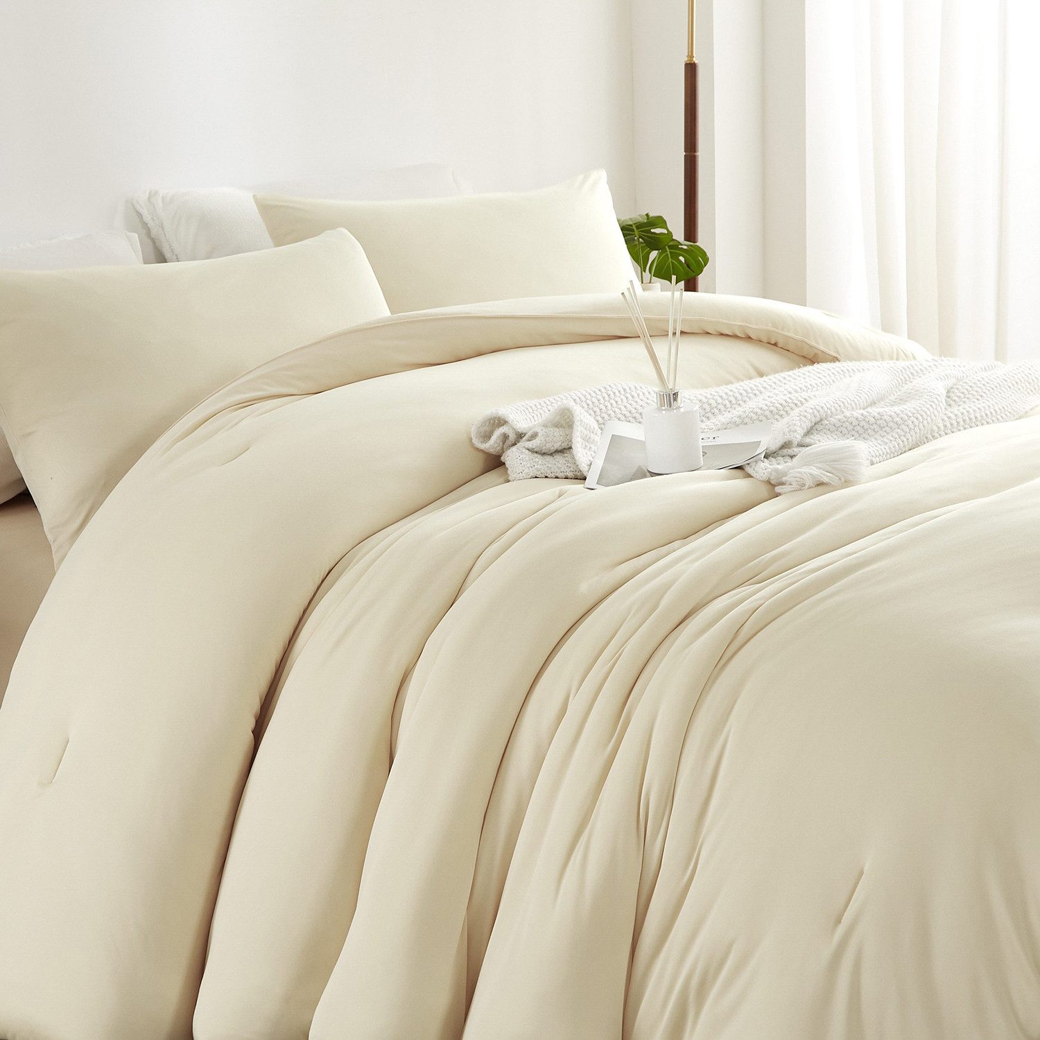 ibettertec Microfaserbettdecke Bettdecke 135x200 200x200 cm, Ganzjahresdecke,Weich und Bügelfrei, Premium Qualität, uni, mit Kissenbezüge 80x80cm