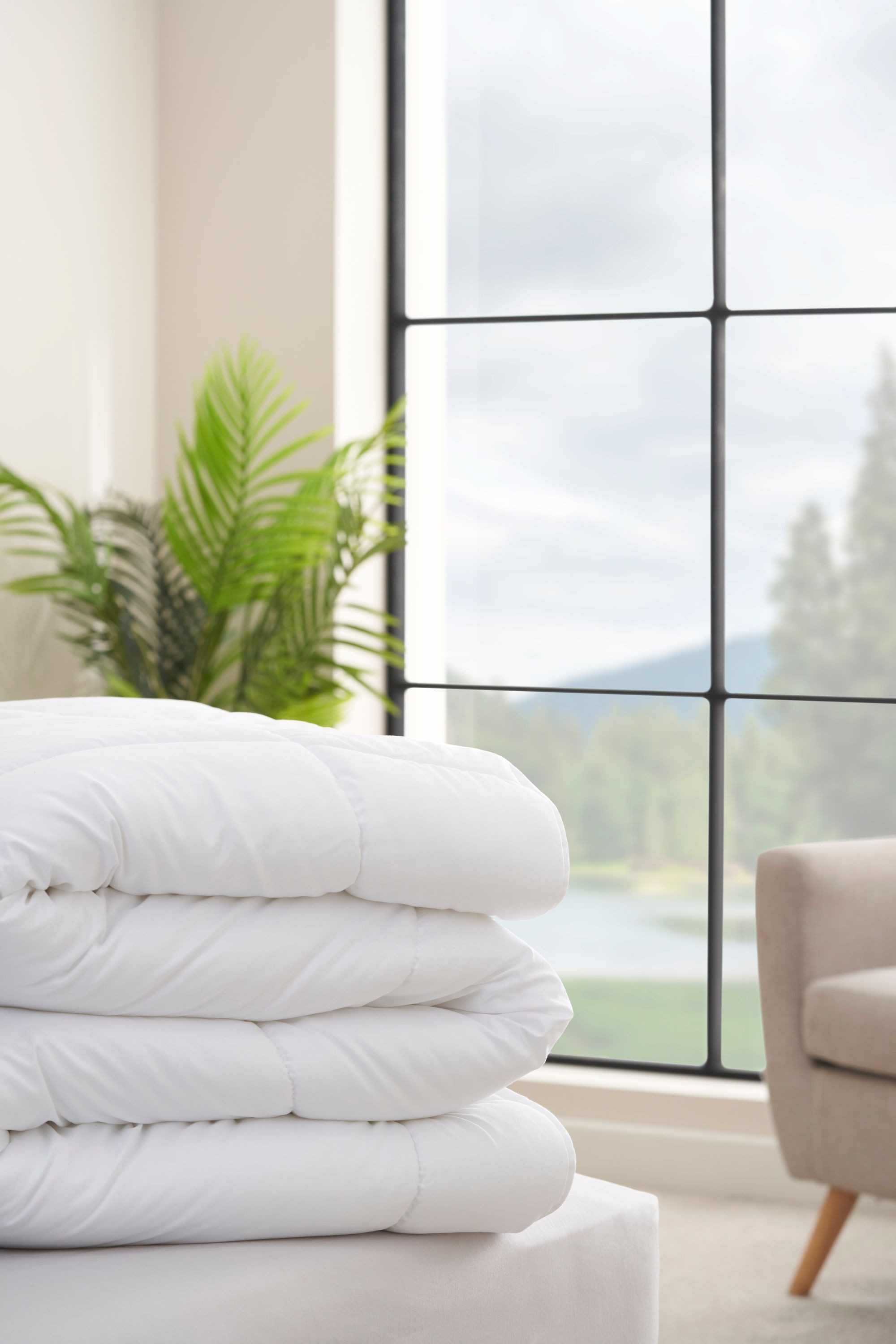 Home by TEMPUR® Microfaserbettdecke Home By TEMPUR® kuschelige Luxe Duo-Decke