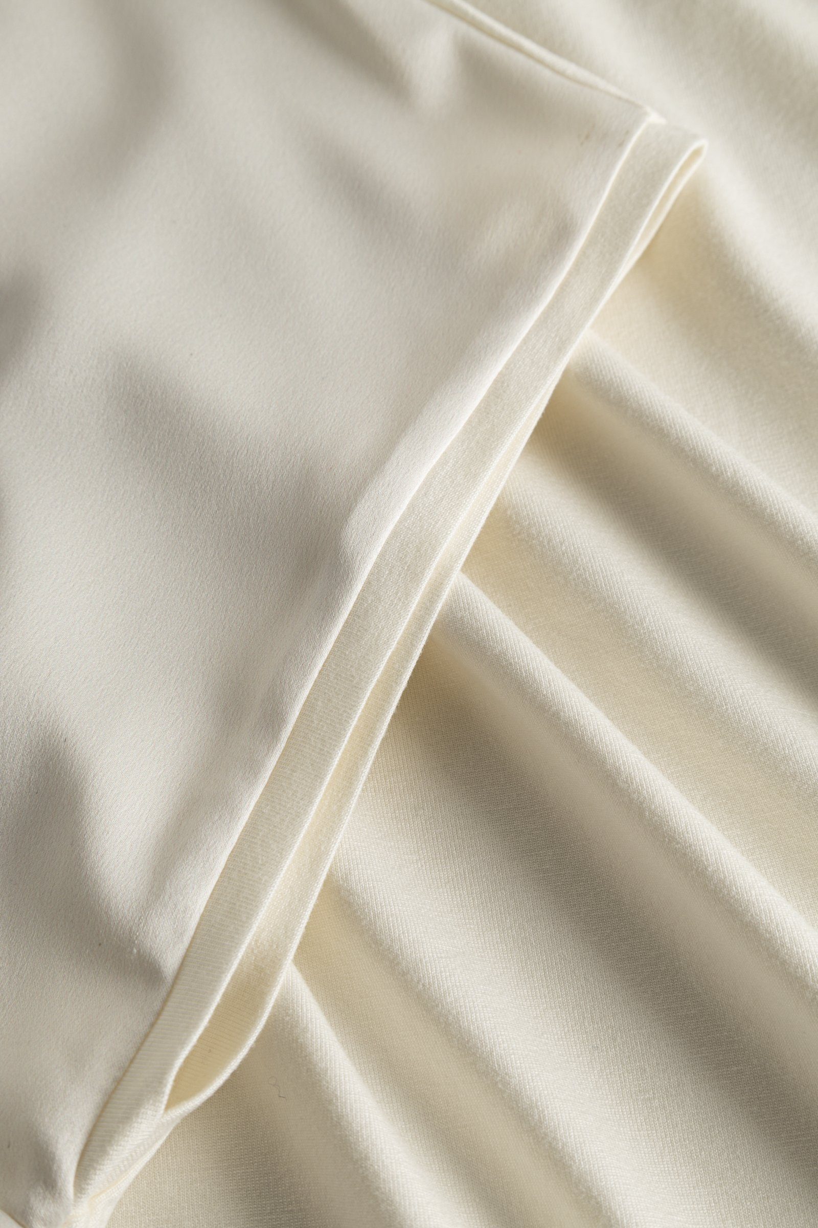 JOOP! Druckbluse aus Satin (1-tlg)