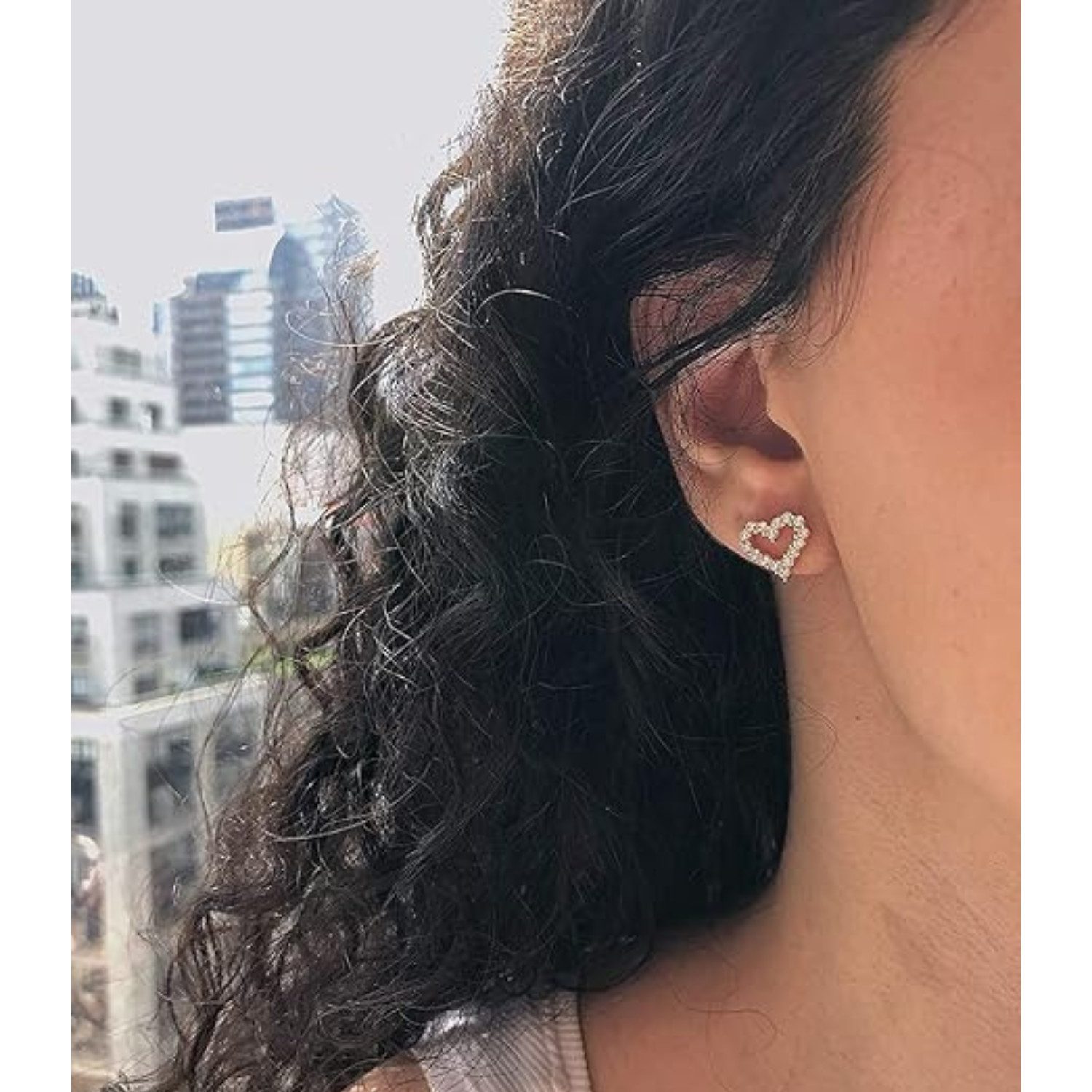 Lisandra Scott Ohrstecker-Set Damen Ohrstecker 925 Silber Herz mit Zirkonia Steinen für Frauen, Romantik zum Tragen – Hochwertige Herz-Ohrringe für den Alltag