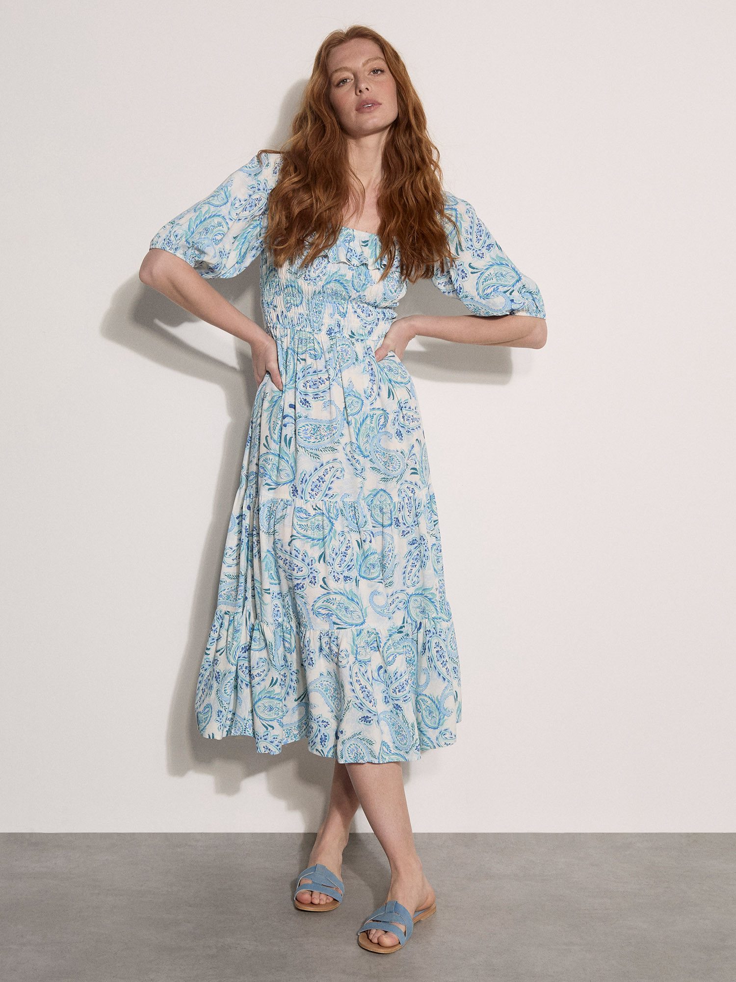 Apricot Midikleid Midi-Kleid im Milchmädchen-Stil mit Paisley-Print – Bild 4 von 4