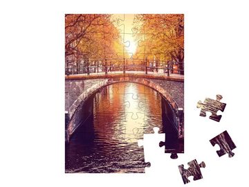 puzzleYOU Puzzle Kanal im herbstlichen Amsterdam, Niederlande, 48 Puzzleteile, puzzleYOU-Kollektionen Holland