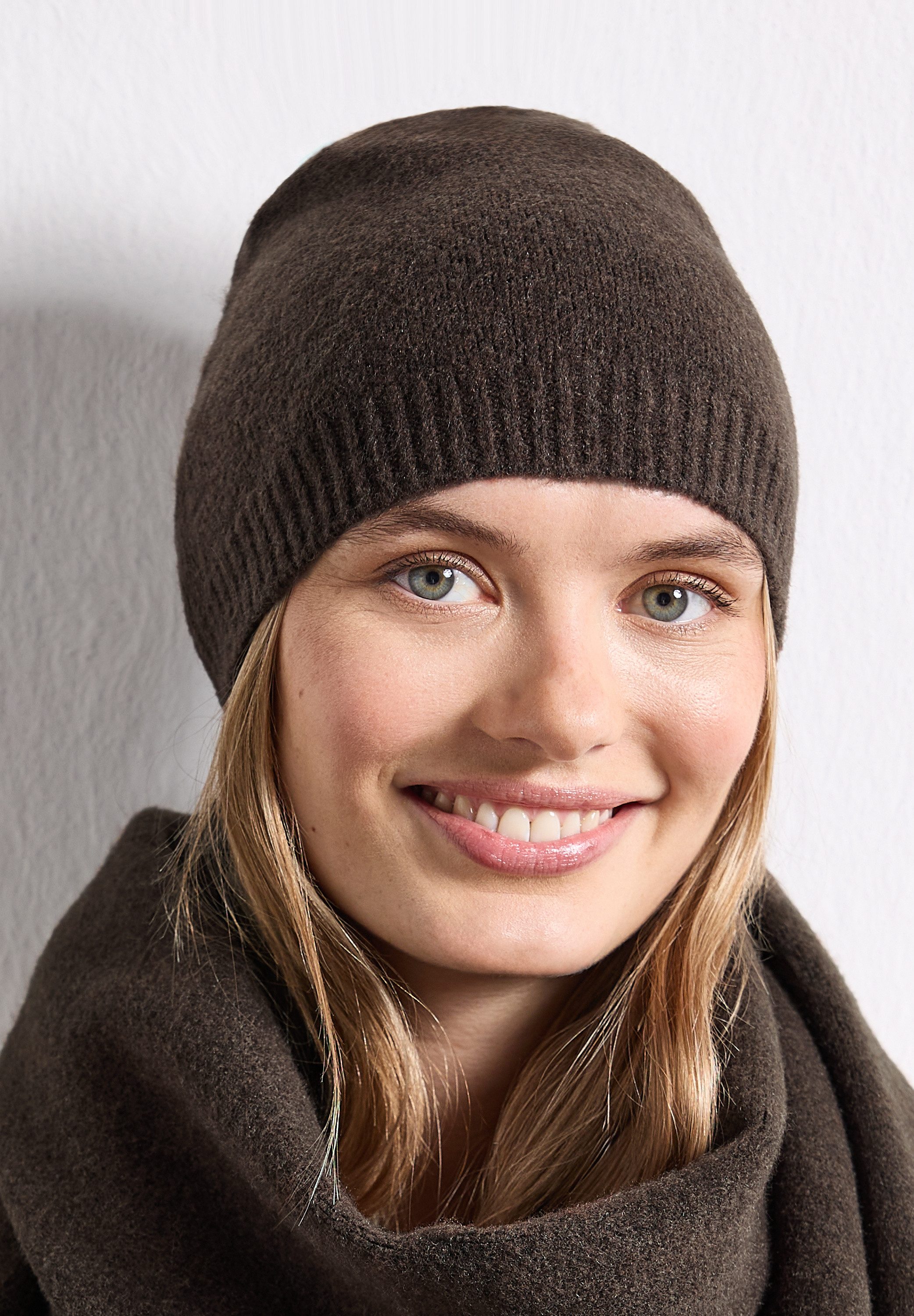 STREET ONE Strickmütze aus Feinstrick
