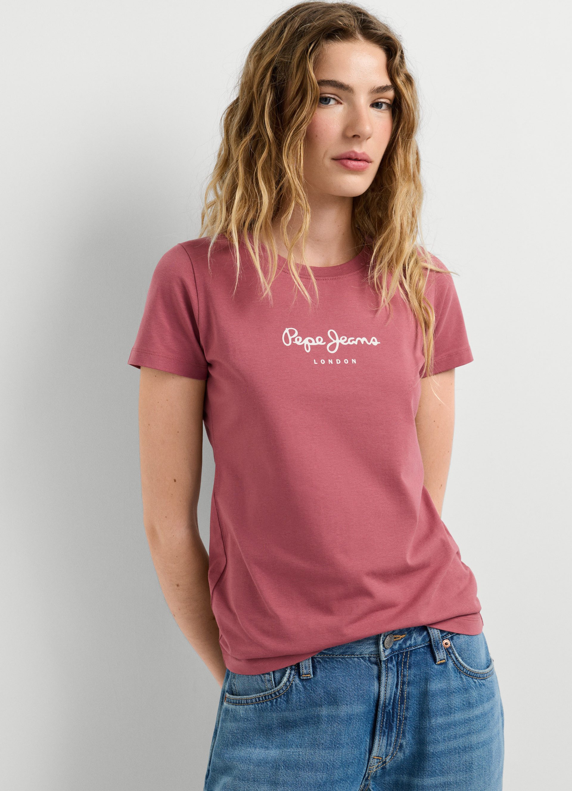 Pepe Jeans T-Shirt NEW VIRGINIA mit Logo-Print