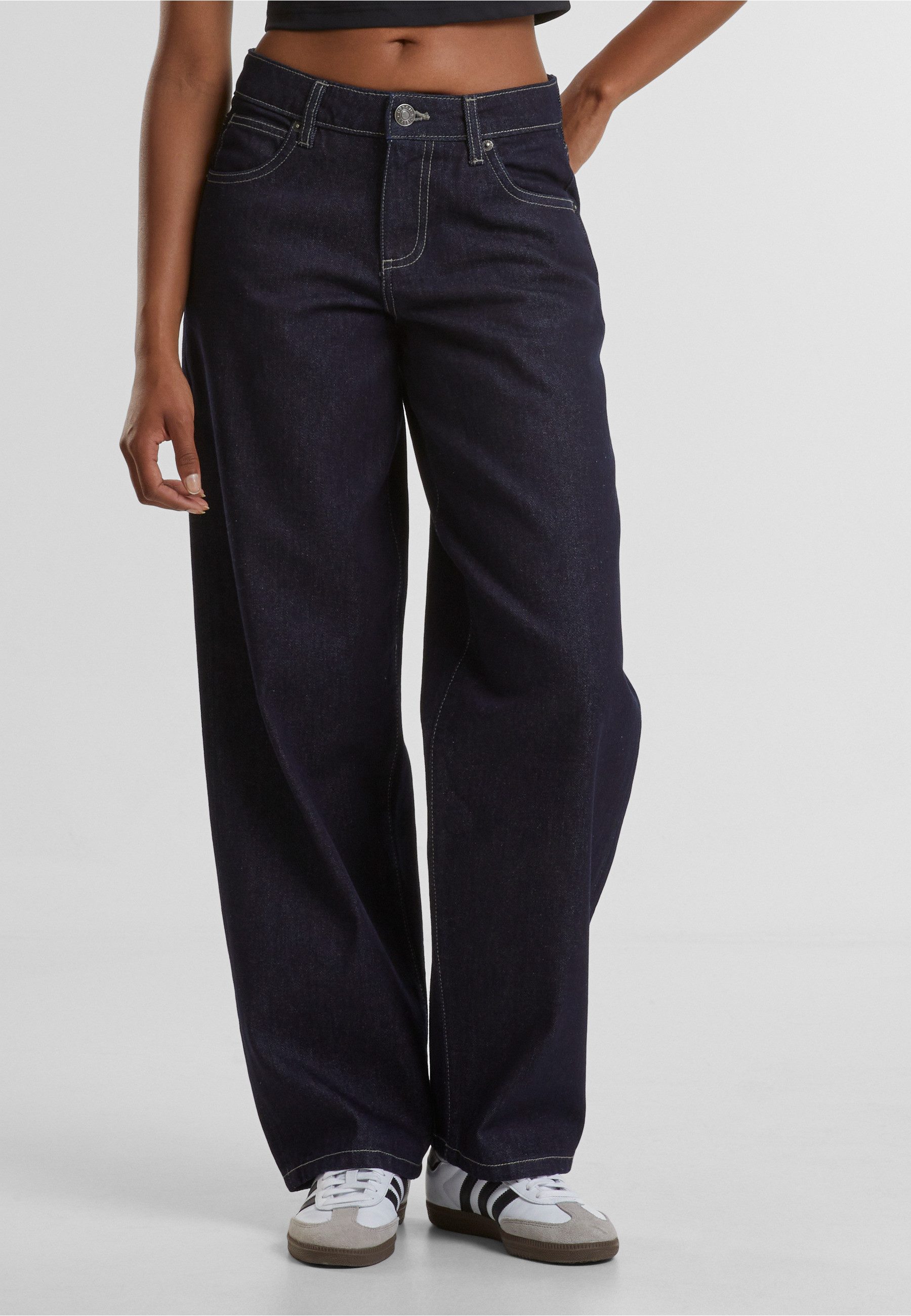 URBAN CLASSICS Bequeme Jeans Urban Classics Ladies Mid Waist 90´s Jeans