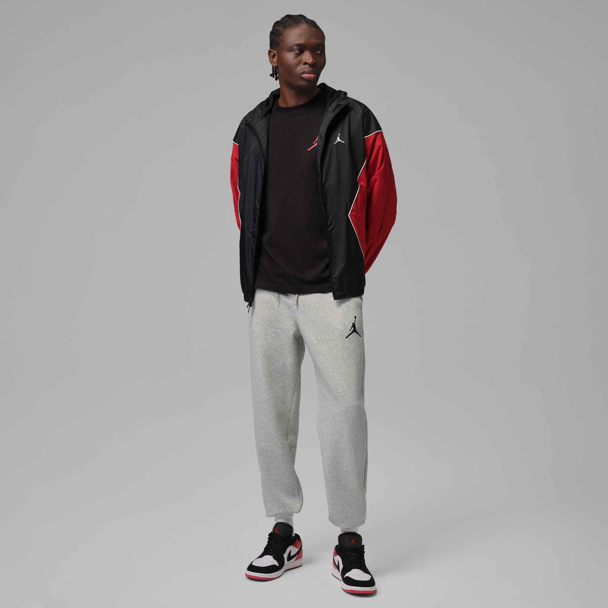 Jordan Trainingshose M J JUMPMAN FLC PANT 2 aus leichtem Fleece, weiche Innenseite, sportlicher Stil