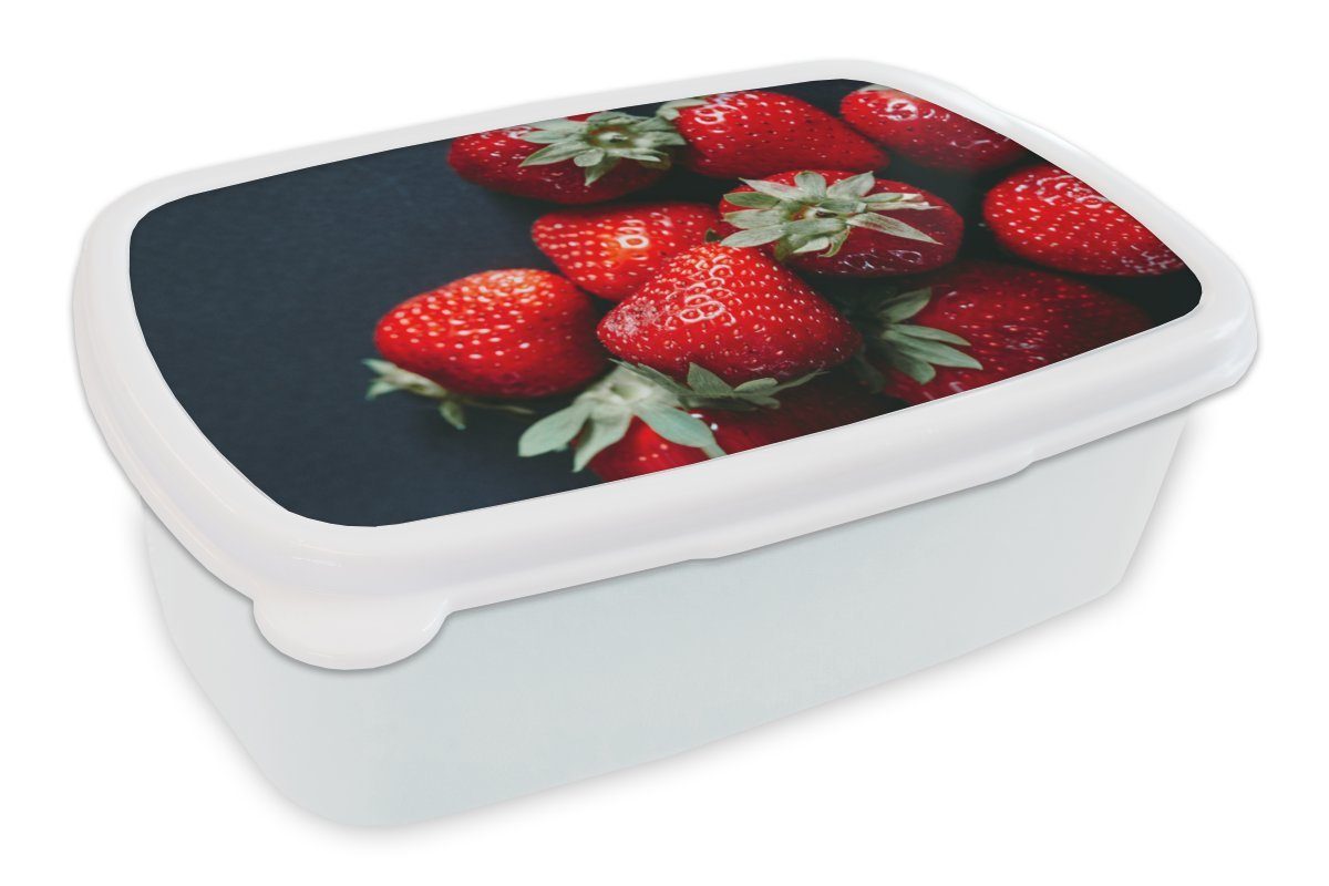Erdbeere Brotbox weiß - Kinder MuchoWow Brotdose, (2-tlg), und Erwachsene, Obst Lunchbox für und Mädchen für Kunststoff, Schwarz, - Jungs