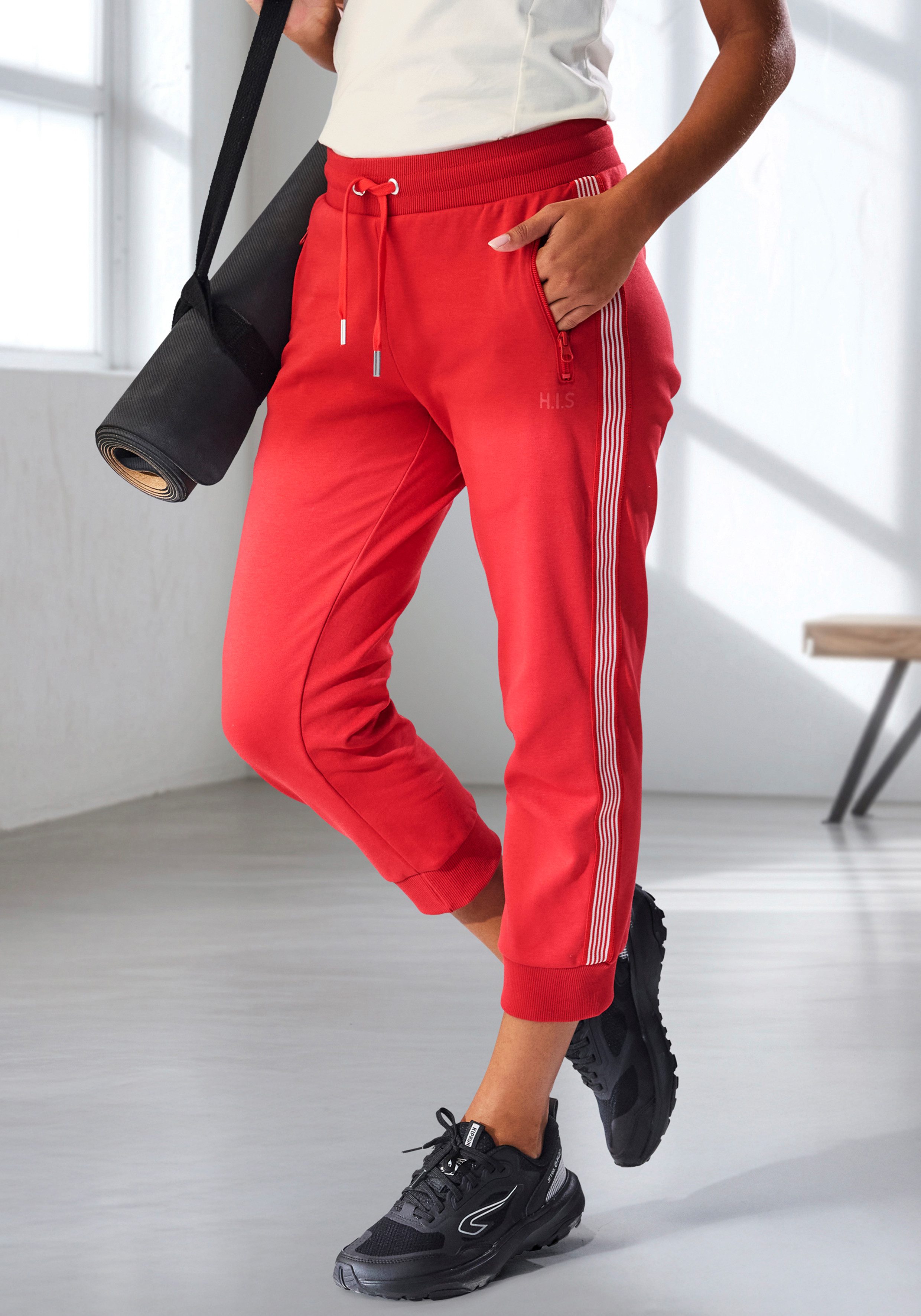 H.I.S Relax-Caprihose mit seitlichen Tapestreifen