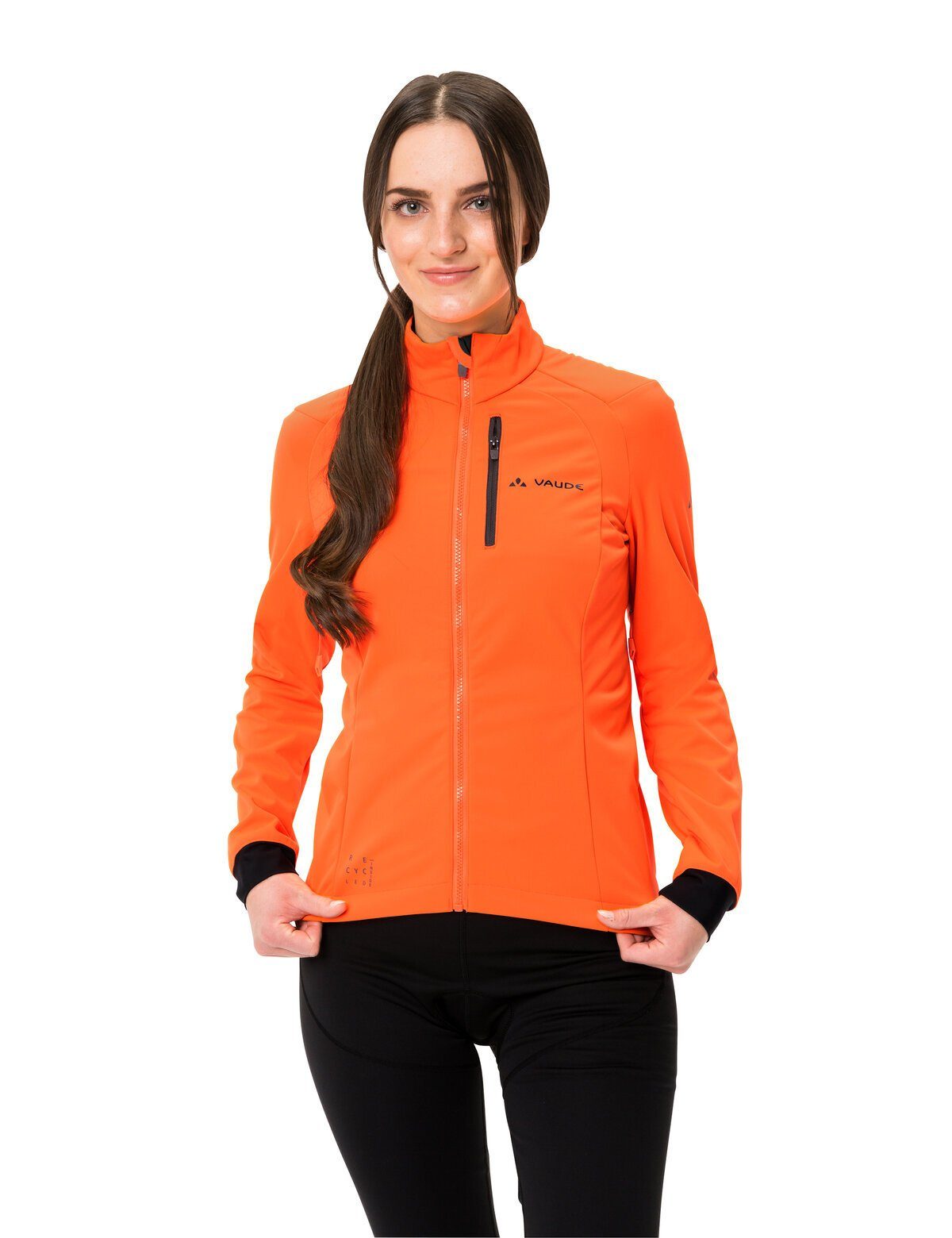 VAUDE Outdoorjacke Women's Posta Klimaneutral (1-St) orange kompensiert neon Jacket Softshell