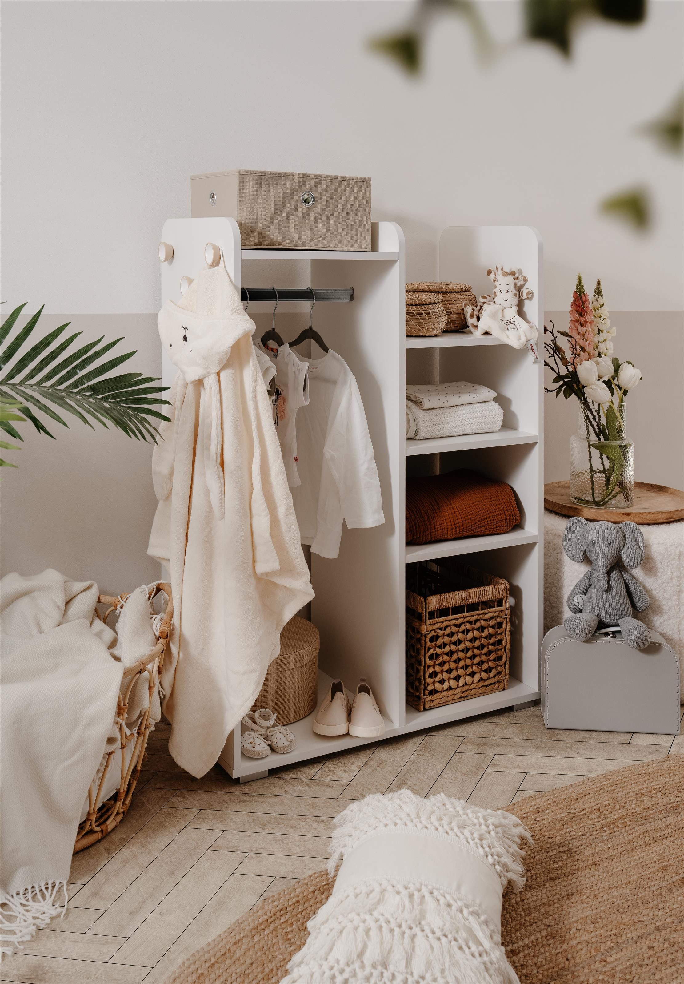 freiraum Garderobe Lala, in weiß - 78x109x39cm (BxHxT)