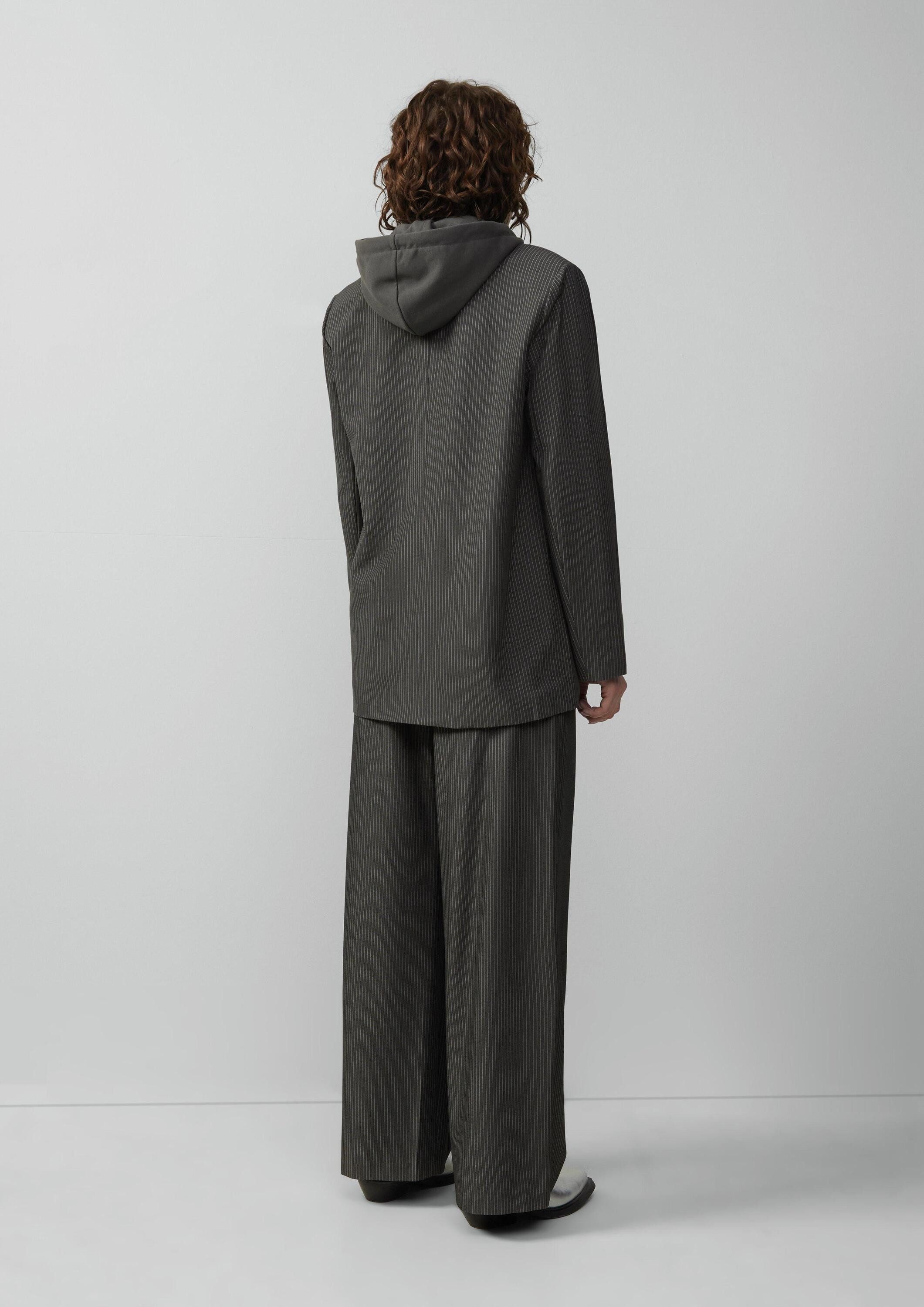 QS Jackenblazer Indoor-Blazer Nadelstreifenblazer mit abnehmbarer Kapuze