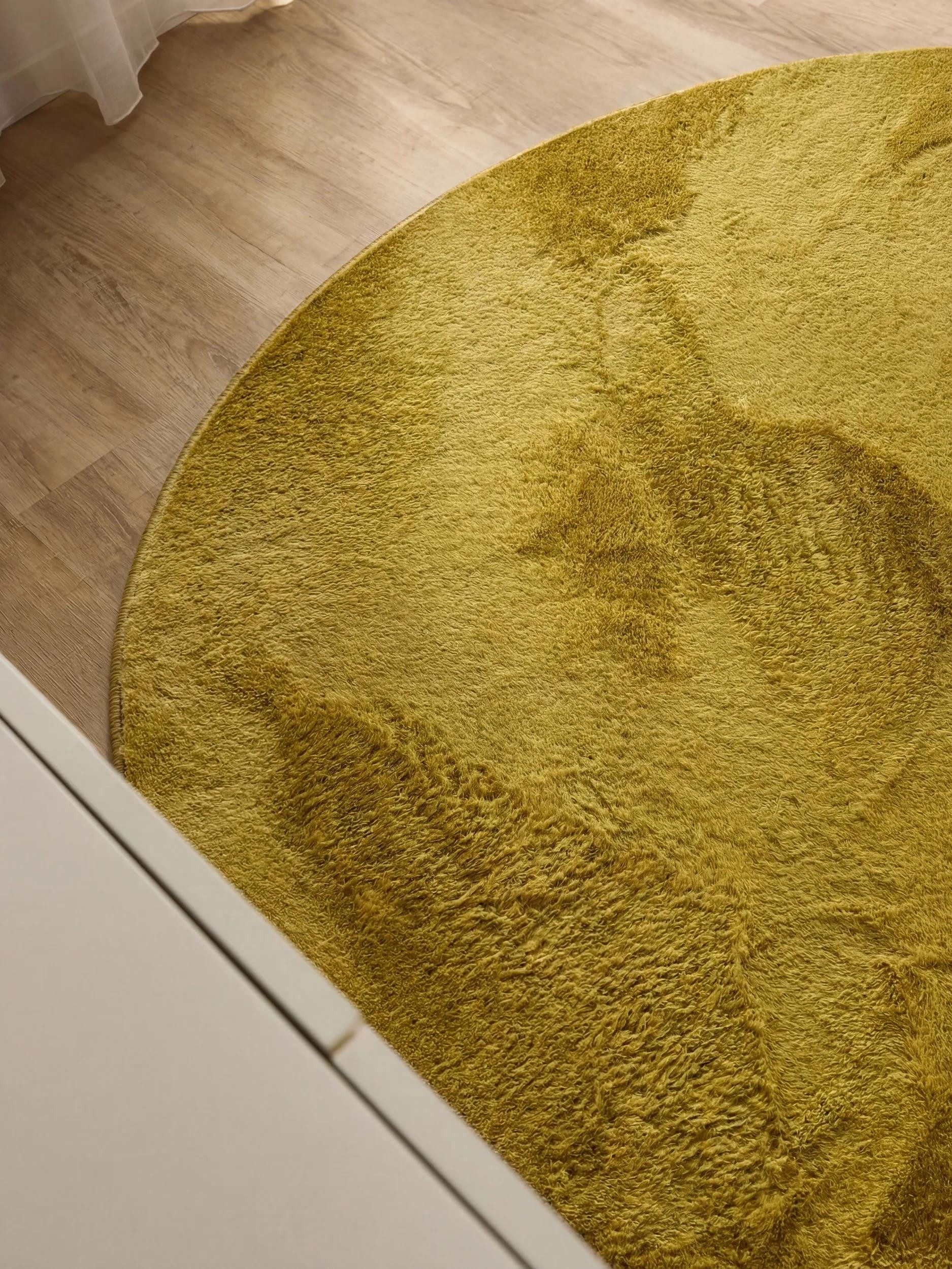 benuta Fellteppich Furry, rund, Höhe: 11 mm, Teppich Wohnzimmer, Esszimmer, Schlafzimmer, Flur, Weich, Rutschfest