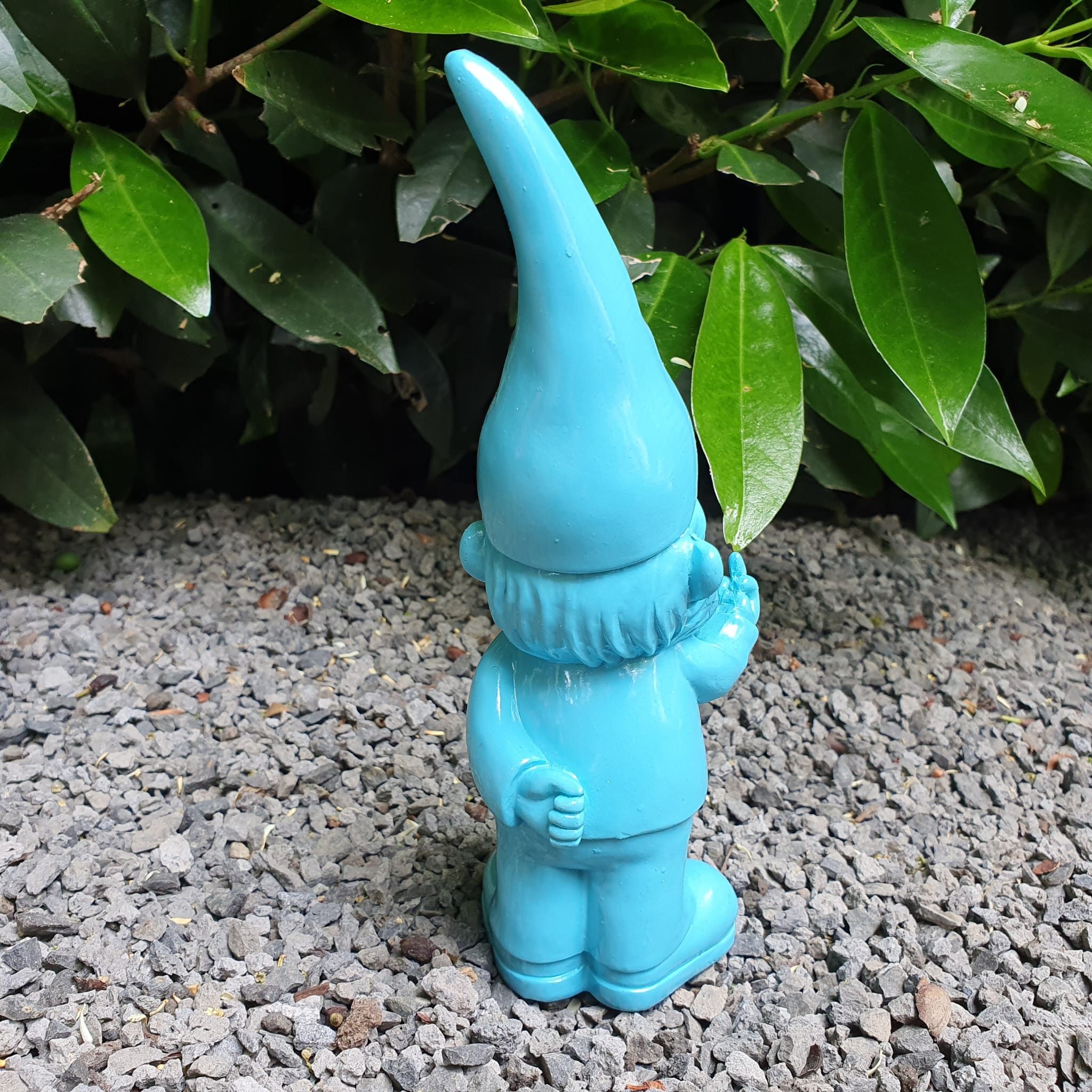Aspinaworld Gartenfigur Gartenzwerg Figur blau mit Mittelfinger 17 cm – für Pflanzschale