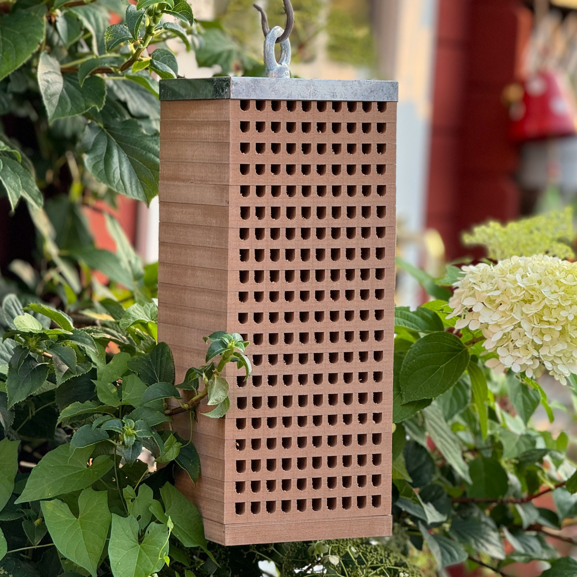 UNUS GARDEN Insektenhotel Maurerbienen Insektenhotel, (40x16x16cm), Insektenhaus, Bienenunterkunft, Bienenhotel Holz, Wildbienenschutz