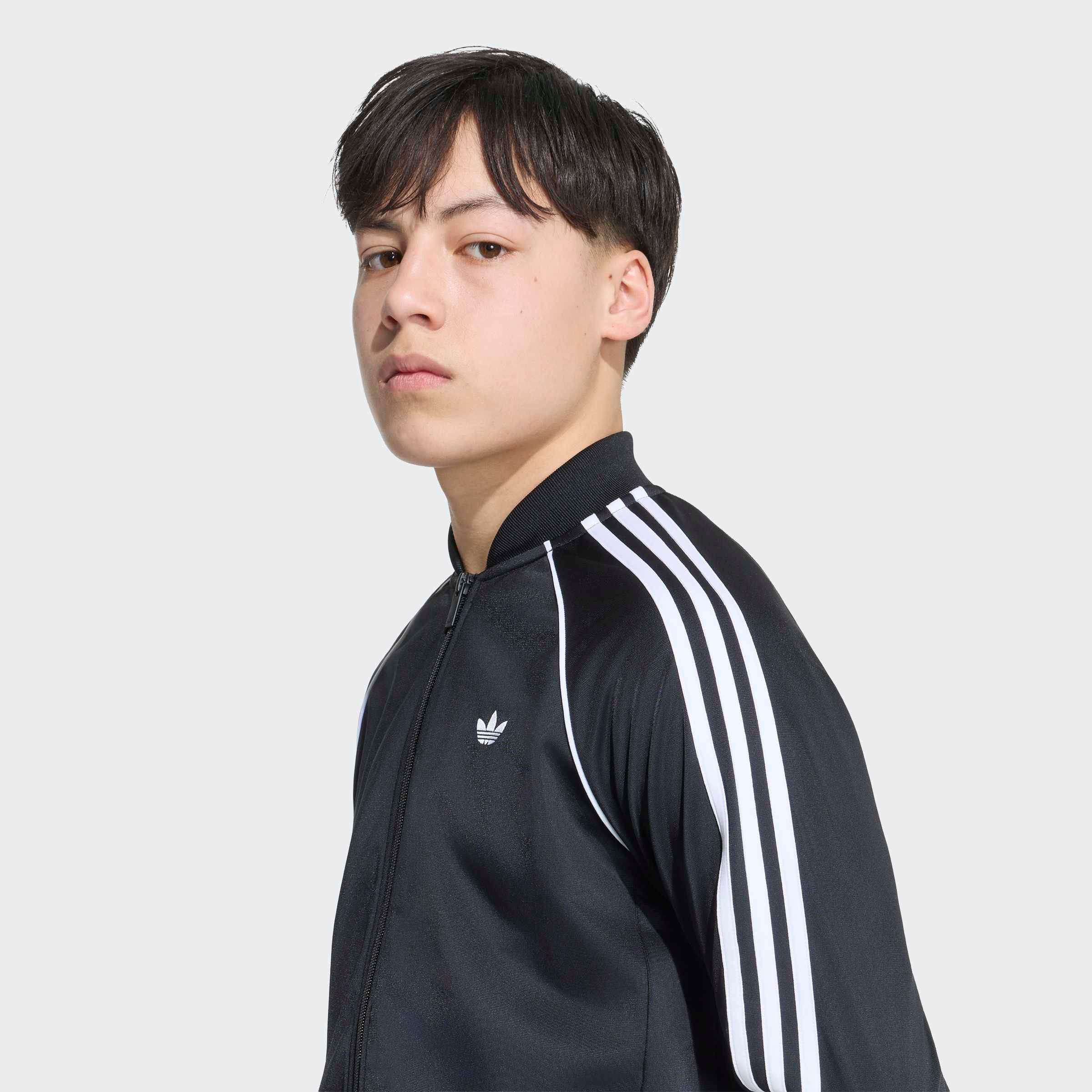 adidas Originals Trainingsjacke SST, LOCKER GESCHNITTEN für Kinder, mit Reißverschluss, aus Polyester – Bild 4 von 5