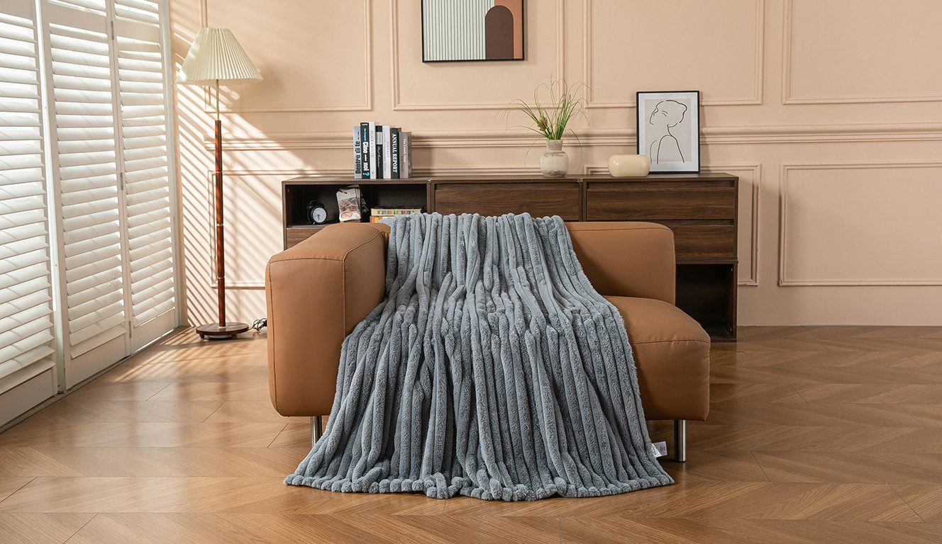 Wohndecke Milara Premium, hochwertige Qualität, flauschige Tagesdecke, OTTO home, hochwertige, flauschige Wohndecke, Tagesdecke, Premium 350g/m² – Bild 5 von 5