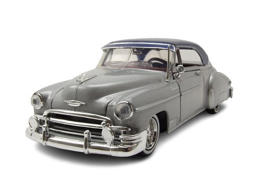 Modellauto Chevrolet Bel Air 1950 silber blau