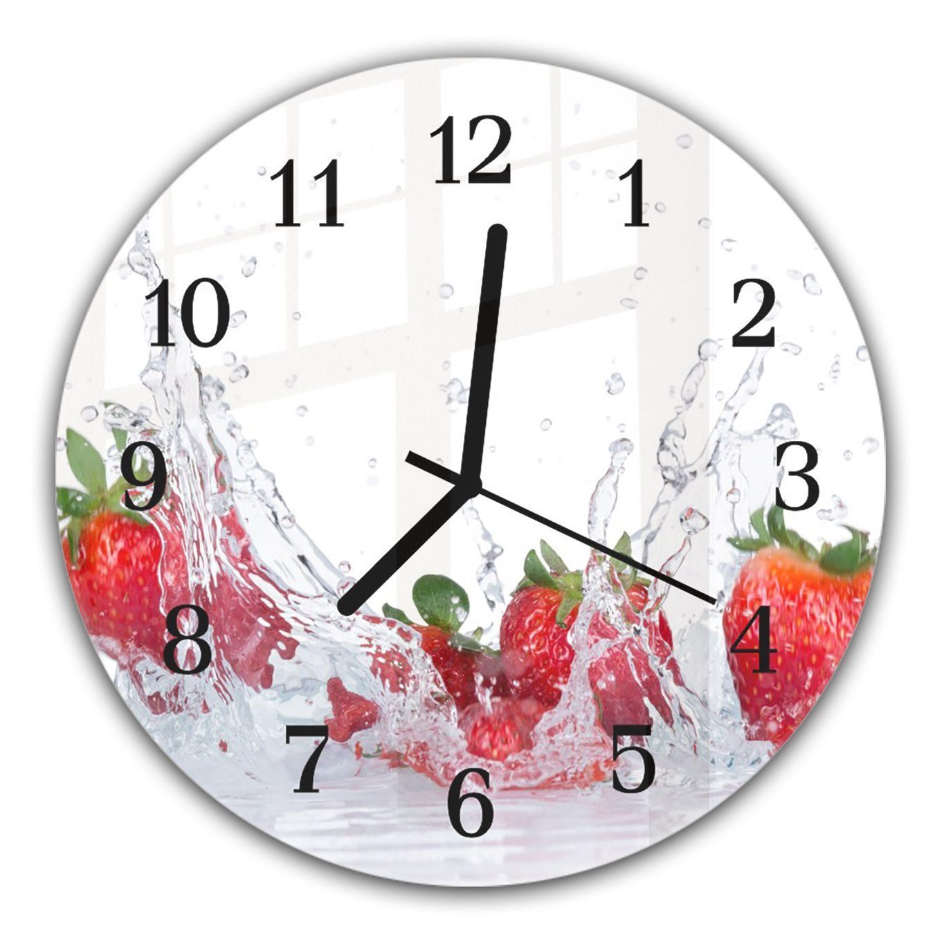Primedeco Wanduhr Wanduhr aus Glas mit Motiv Erdbeeren mit Wasser Splash - Rund mit Durchmesser 30 cm und Quarzuhrwerk