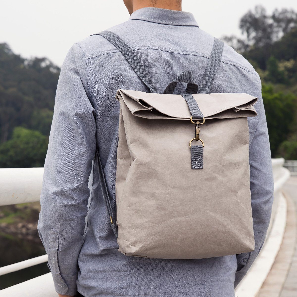 Navaris Tagesrucksack, Rucksack Tasche aus waschbarem Kraftpapier - 10l  Papierrucksack für Herren und Damen - Papier Backpack - FSC zertifiziert  umweltfreundlich online kaufen | OTTO